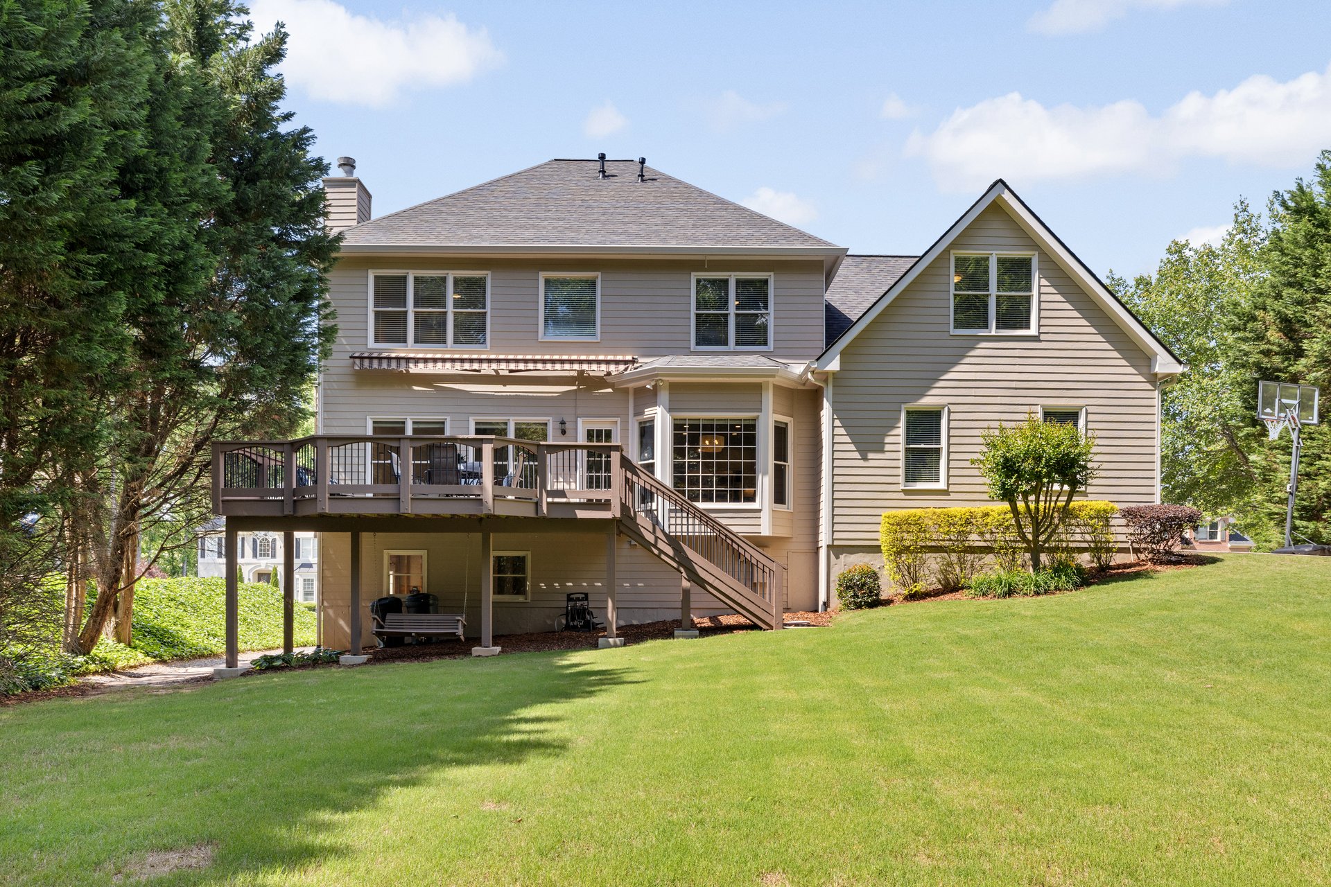 1545 Briers Chute