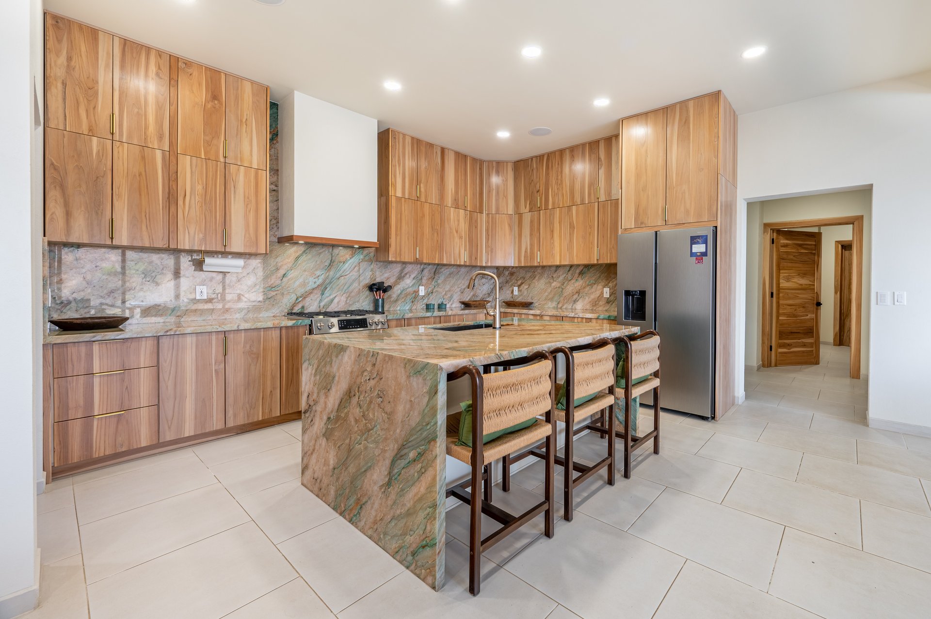 Casa En Las Rocas | Spectacular Ocean-View Home in Pacific Heights