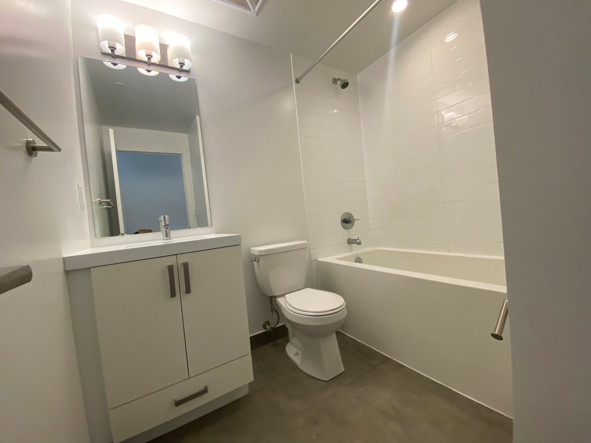 1603 Eglinton Ave W Unit: 215