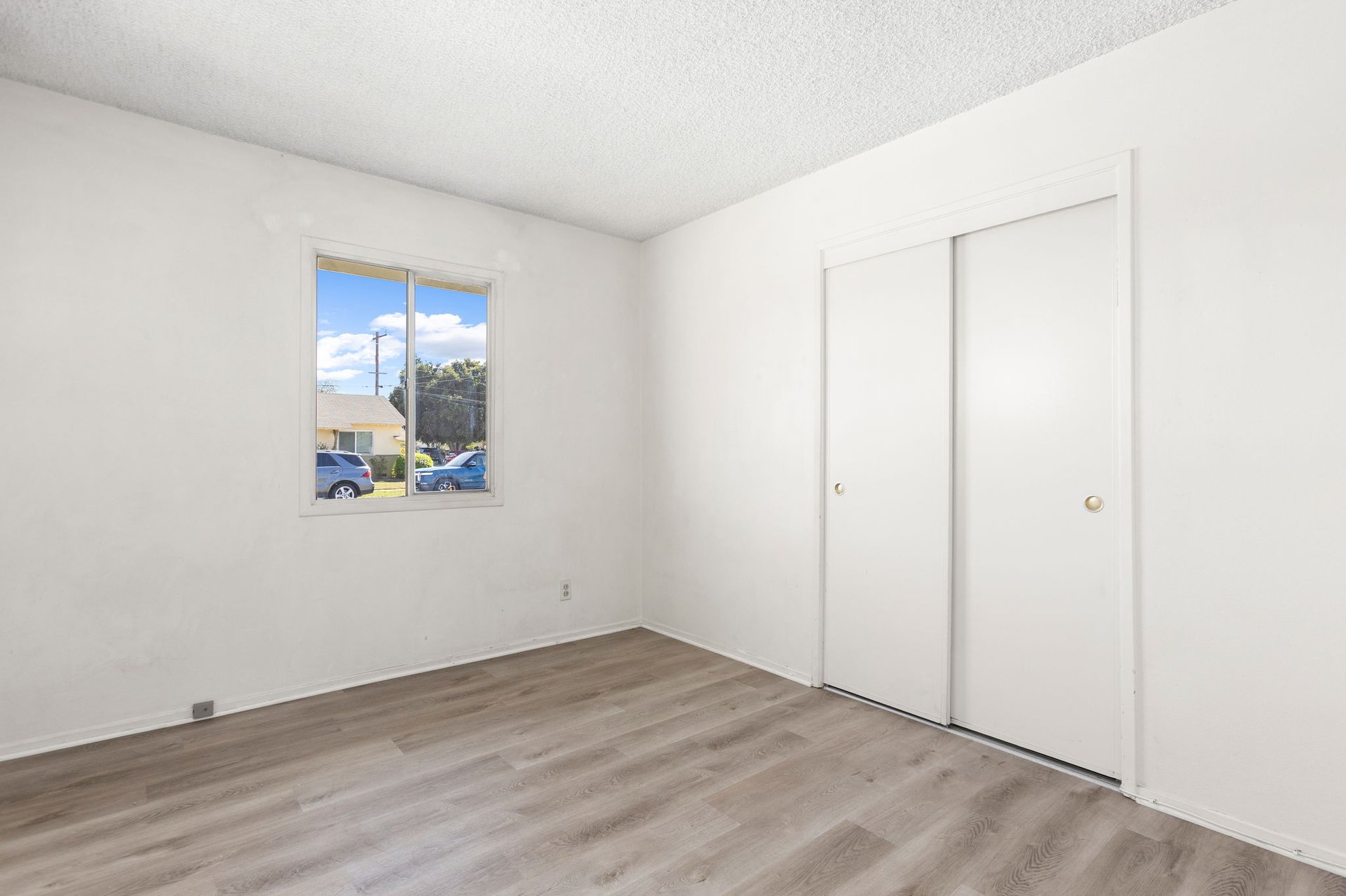8805 Stardust Lane