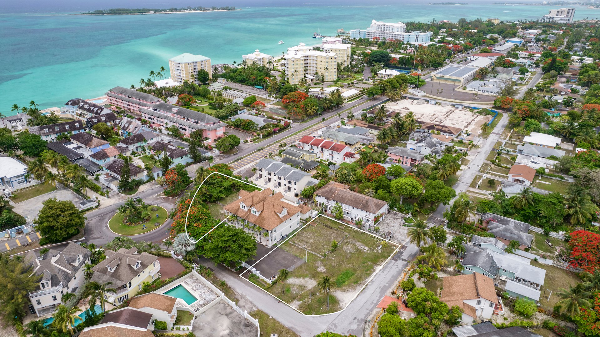 Westward Villas, West Bay Street
