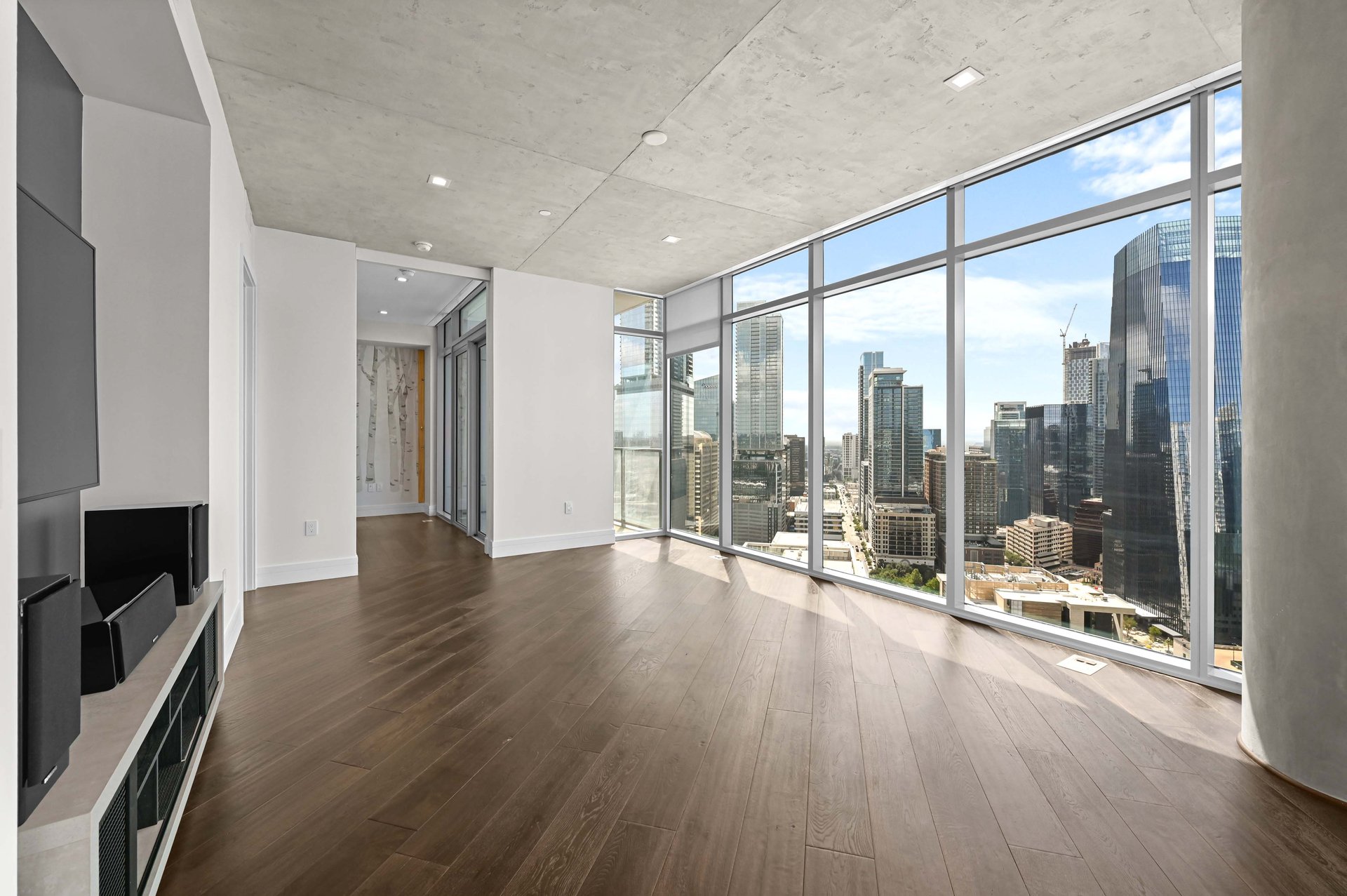 501 West Ave #3201 