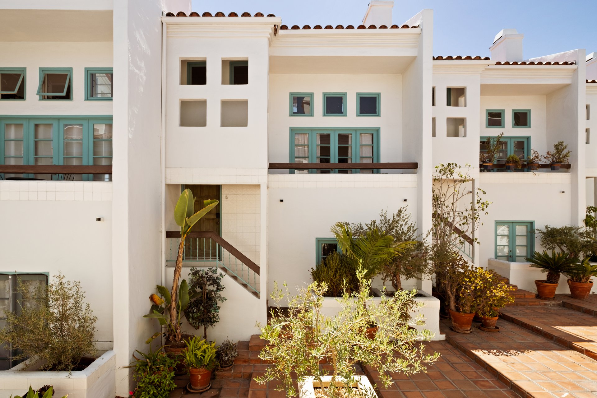 8562 W West Knoll Dr Unit: 5, west hollywood