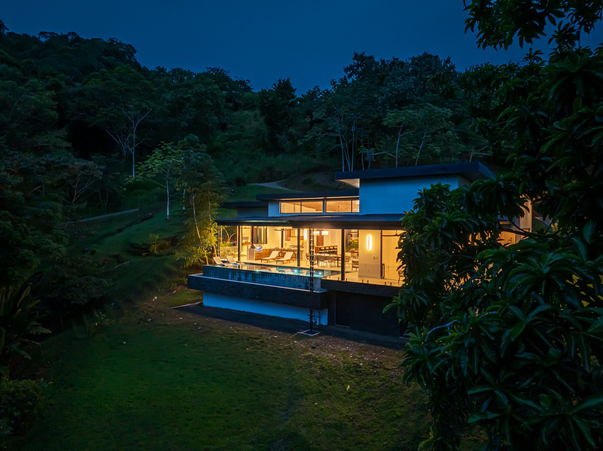 Modern Tropical Home at Las Colinas #23