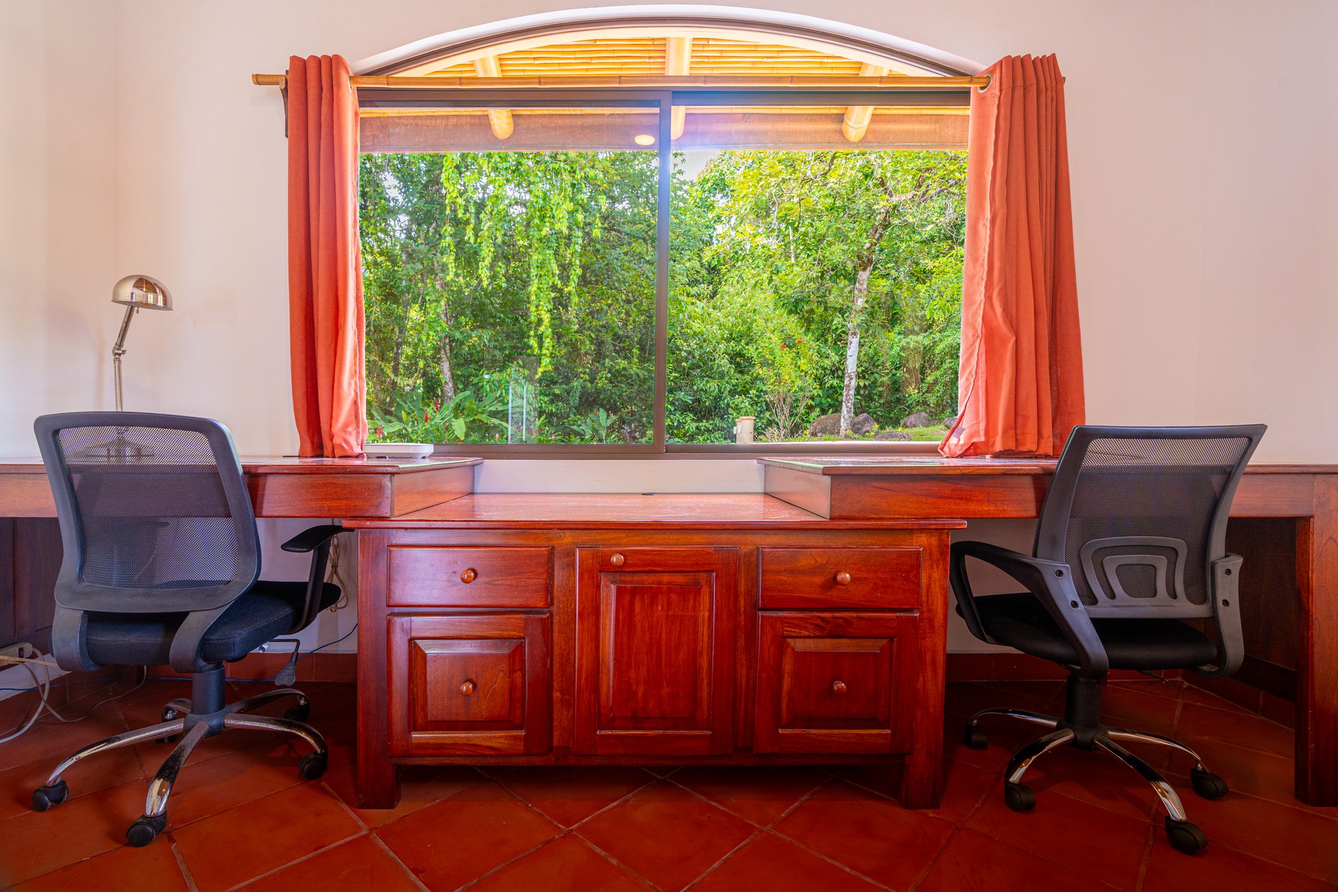 Classic Luxury at Casa Ceiba, Coastal Ocean View 4 Bedroom Home Near Uvita