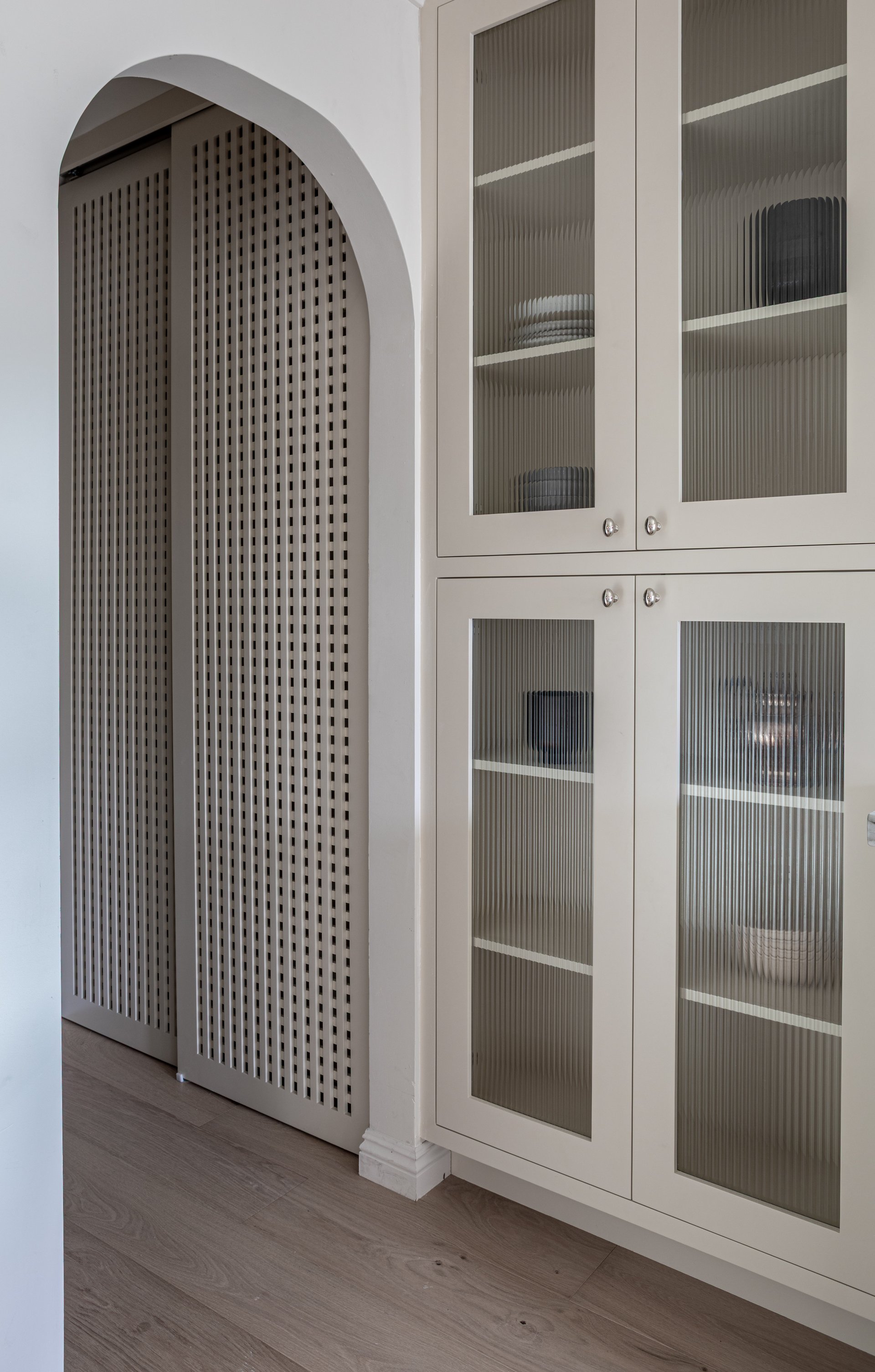 2453 Oak St, Santa Monica