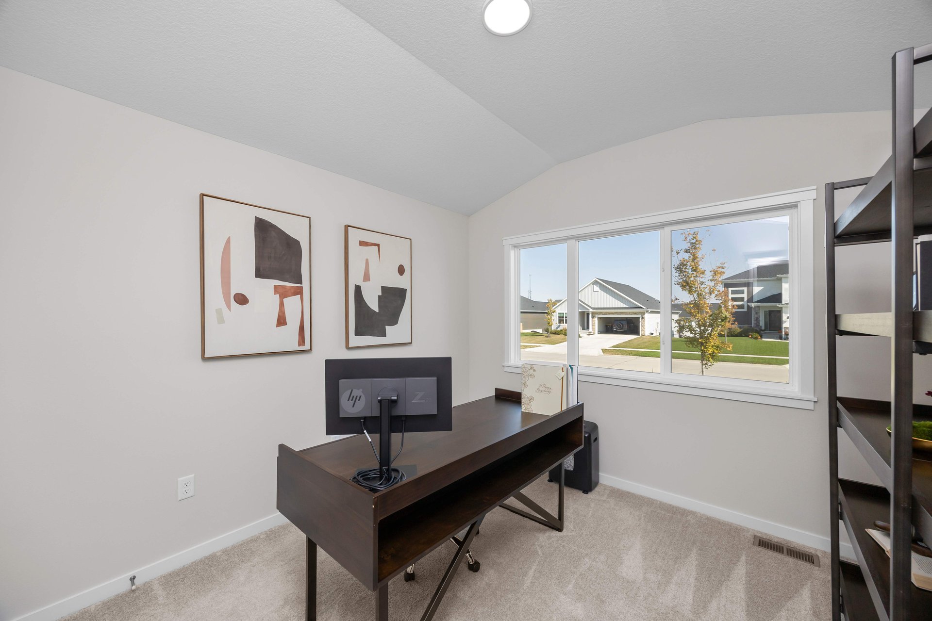 210 NW Georgetown Drive