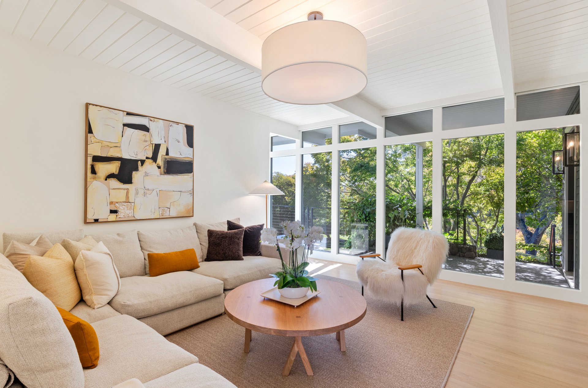 Private, Modern Compound in Premier Ross Location