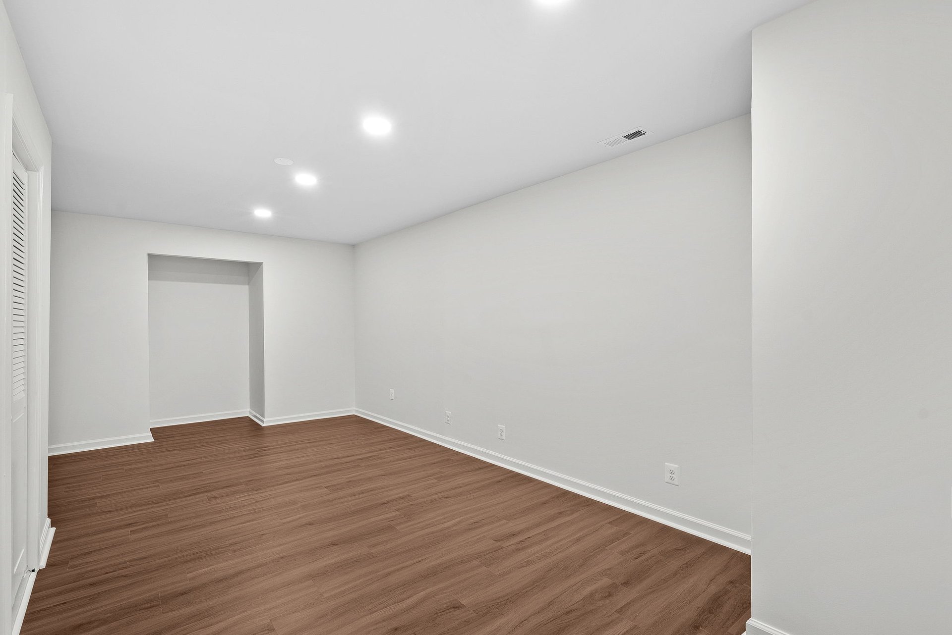 17509 Pinehurst Court