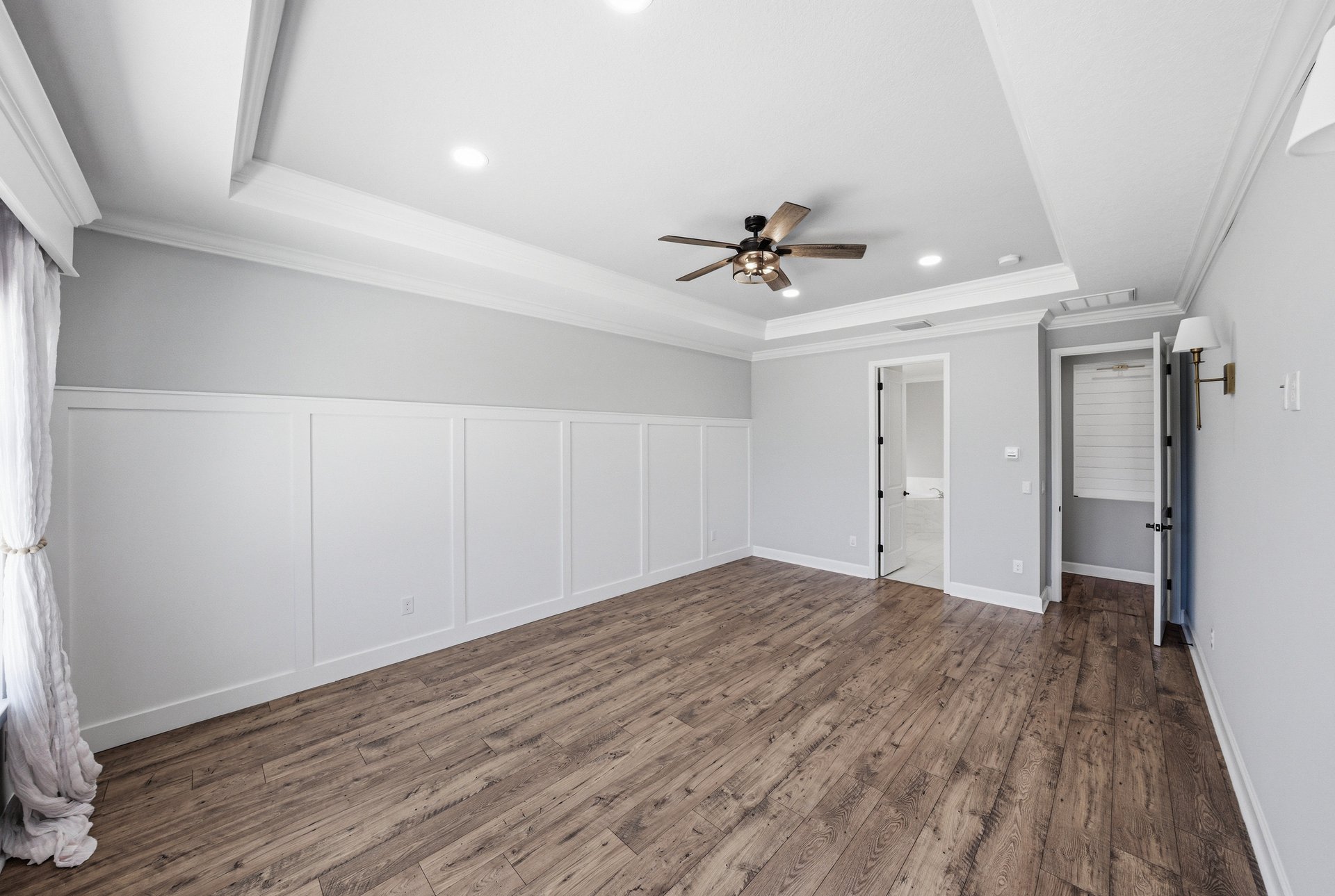 6883 BRADBURY CIR
