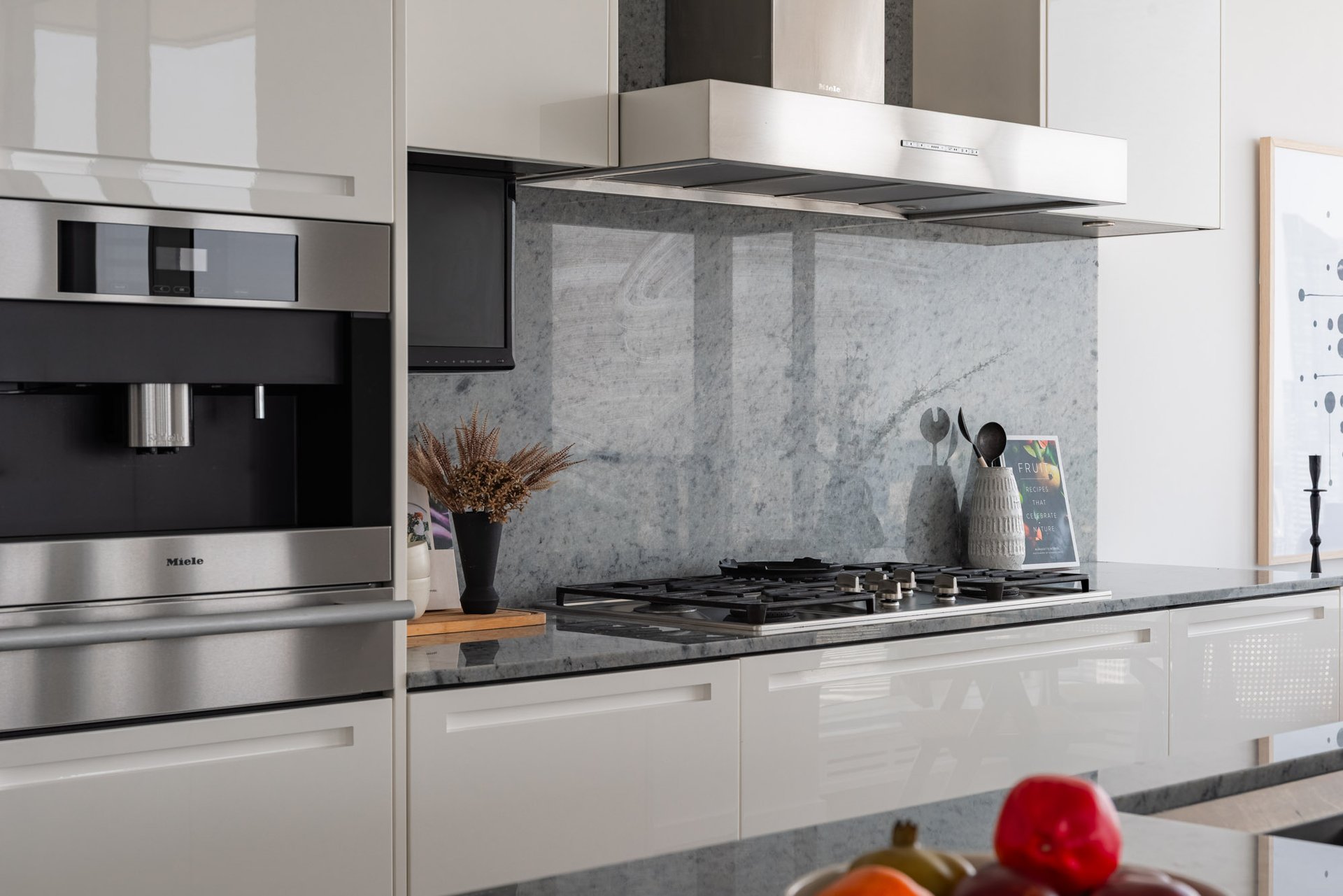 Suite 6104- 180 University Avenue