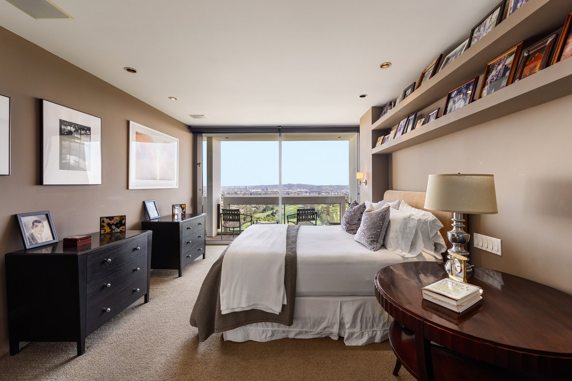 2220 Avenue Of The Stars Unit: 2304-2305