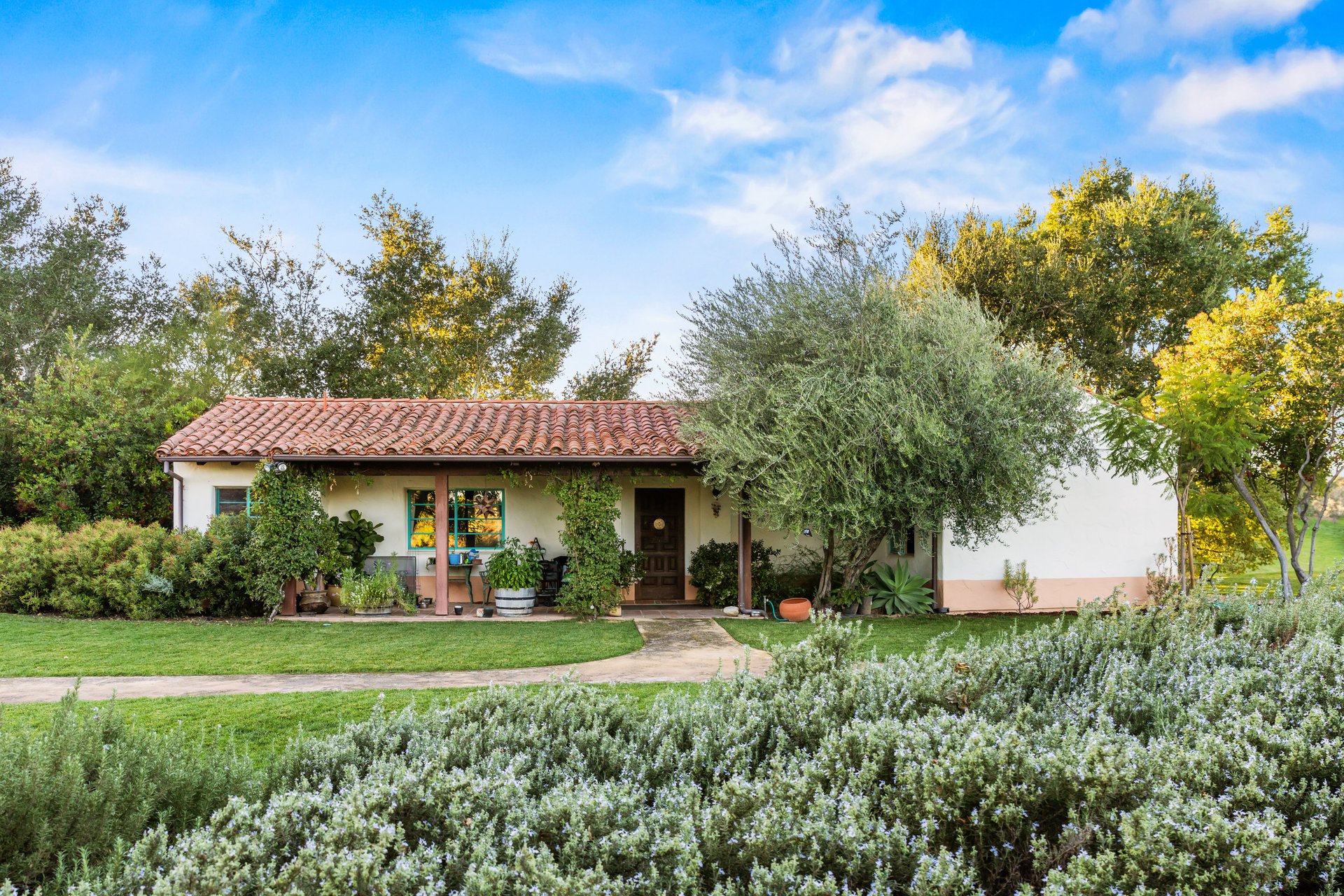 22 Acres of Timeless California Living
