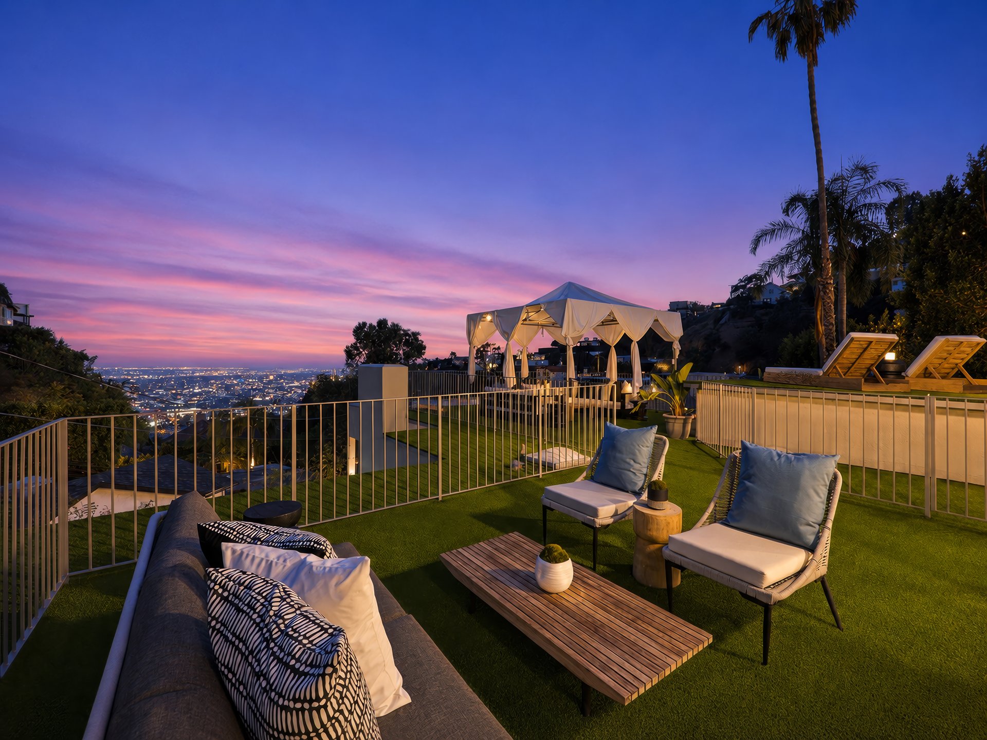 8715 Sunset Plaza Ter, Sunset Strip