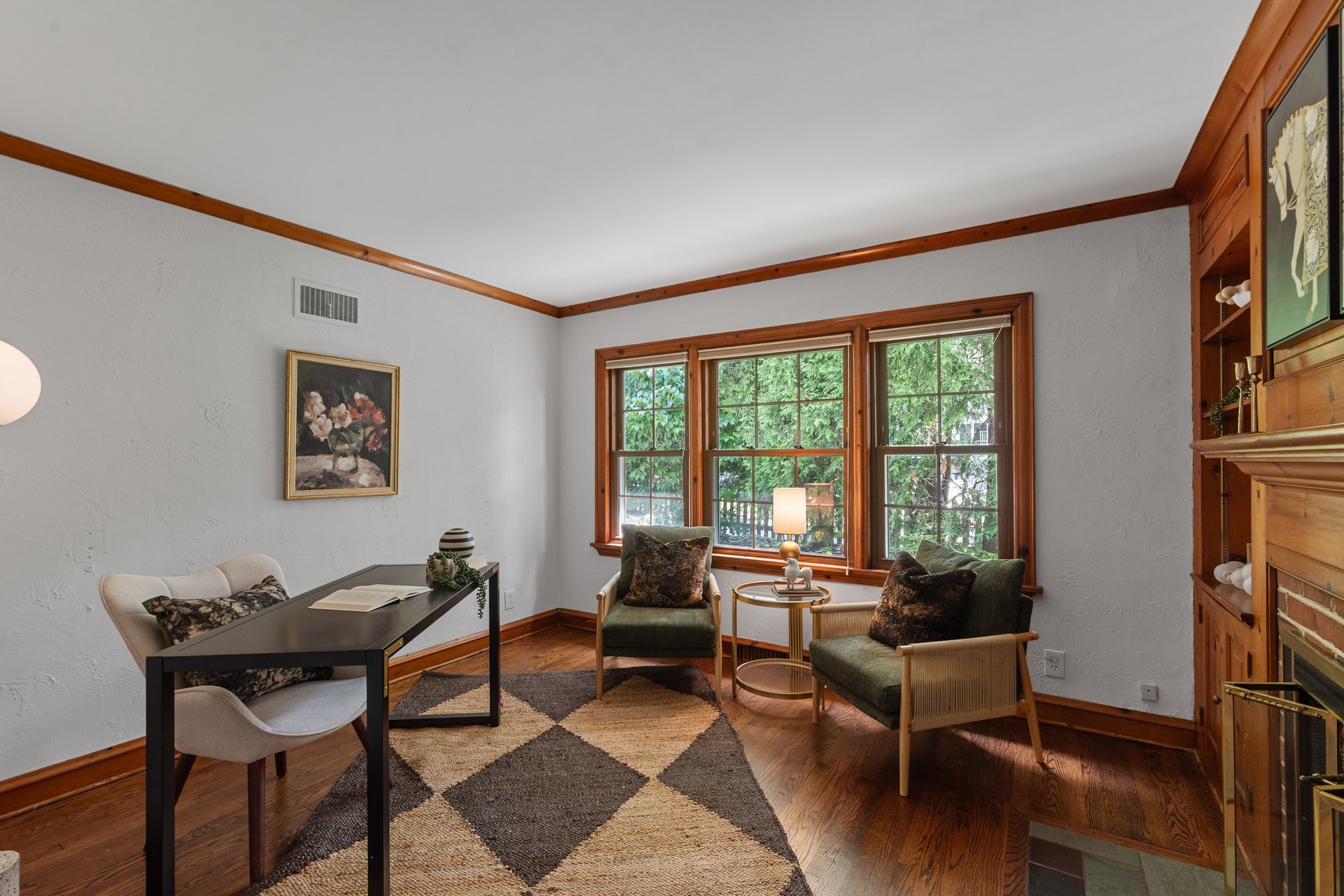 805 E. Green Tree road