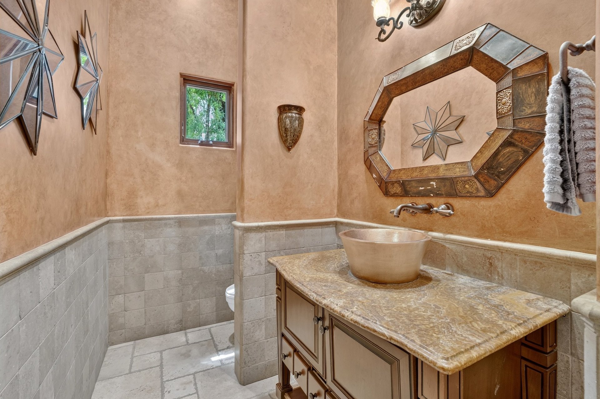 5807 E ORANGE BLOSSOM Lane