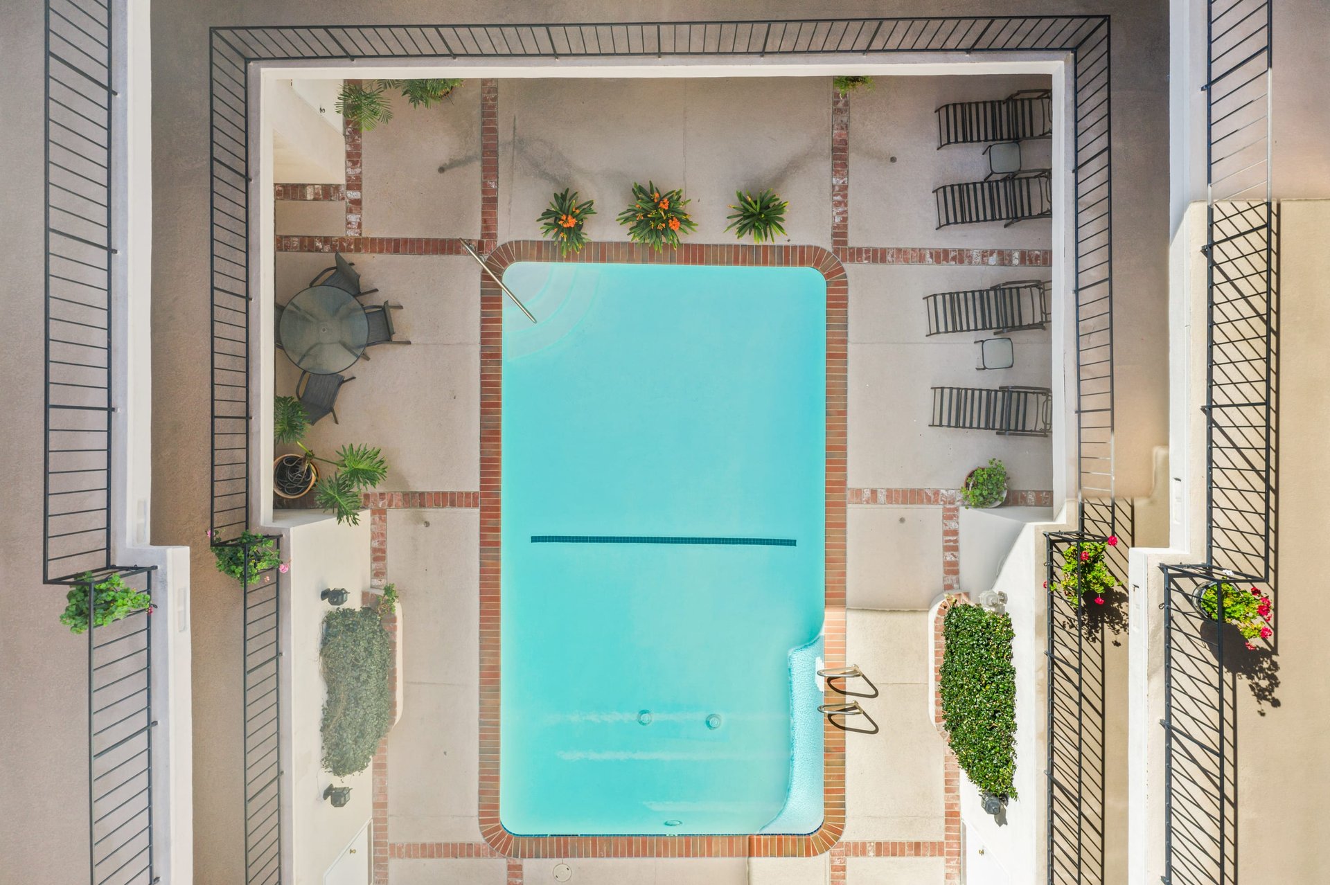 2320 S Bentley Ave #102, West LA