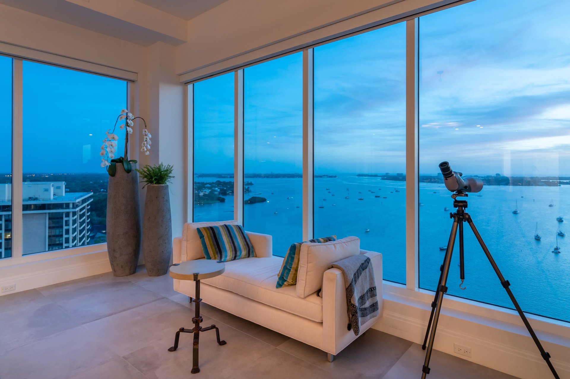 Penthouse at 624 Palm