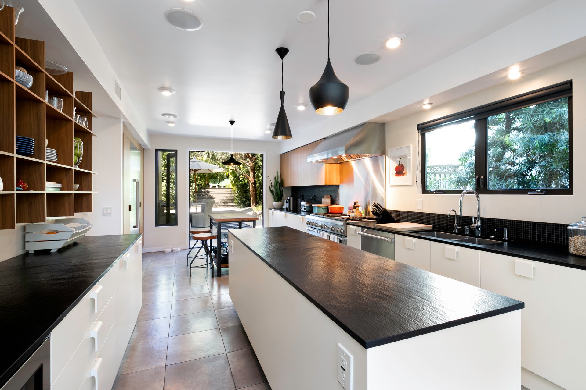 Dazzling Designer Done Furnished Lease in Los Feliz
