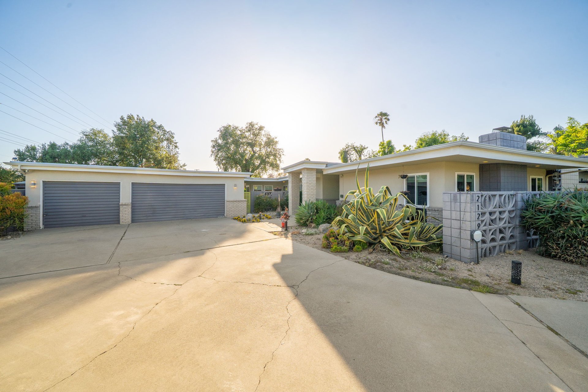 2129 N San Marcos Place