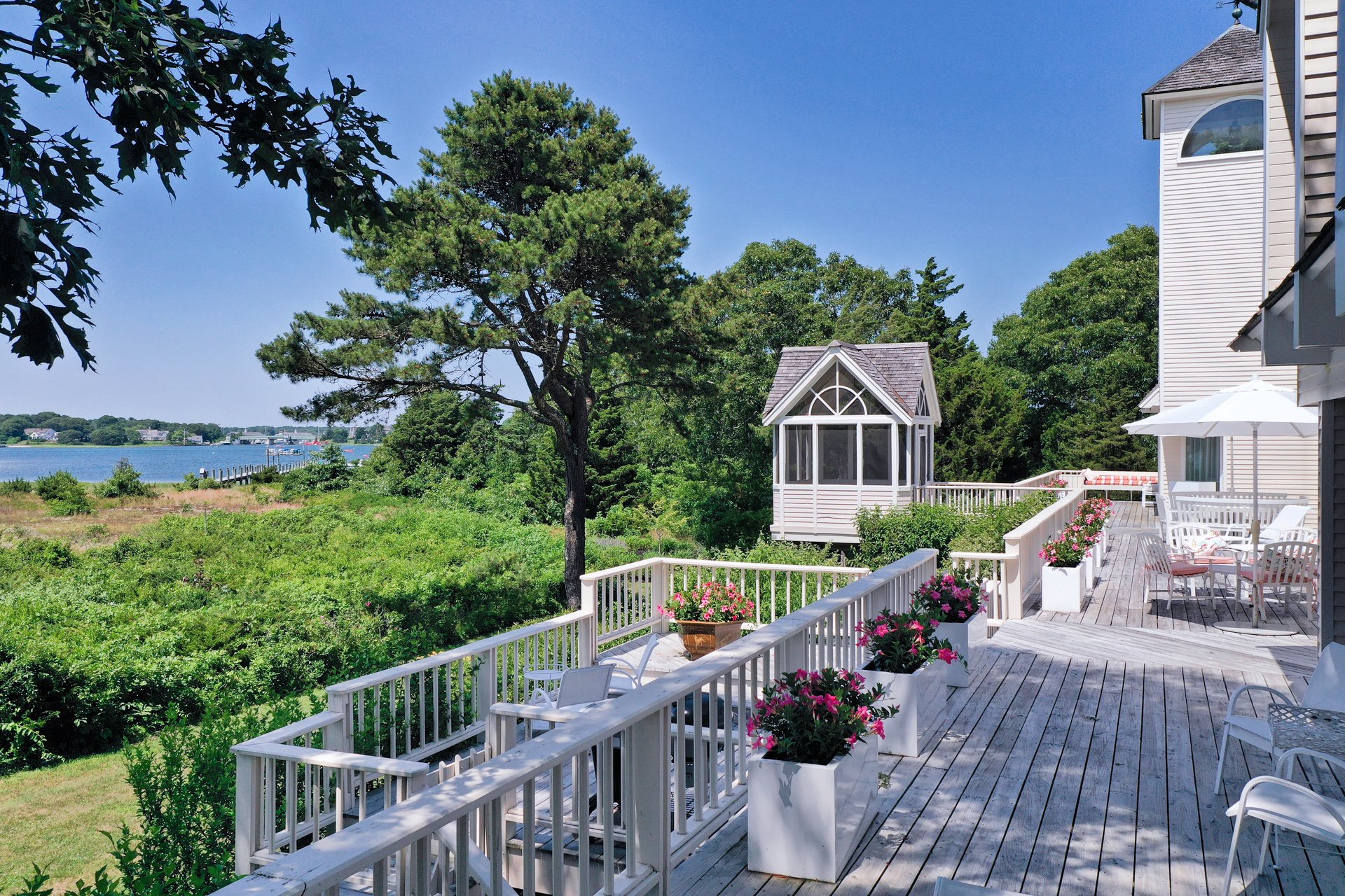 'Point House' Waterfront Estate