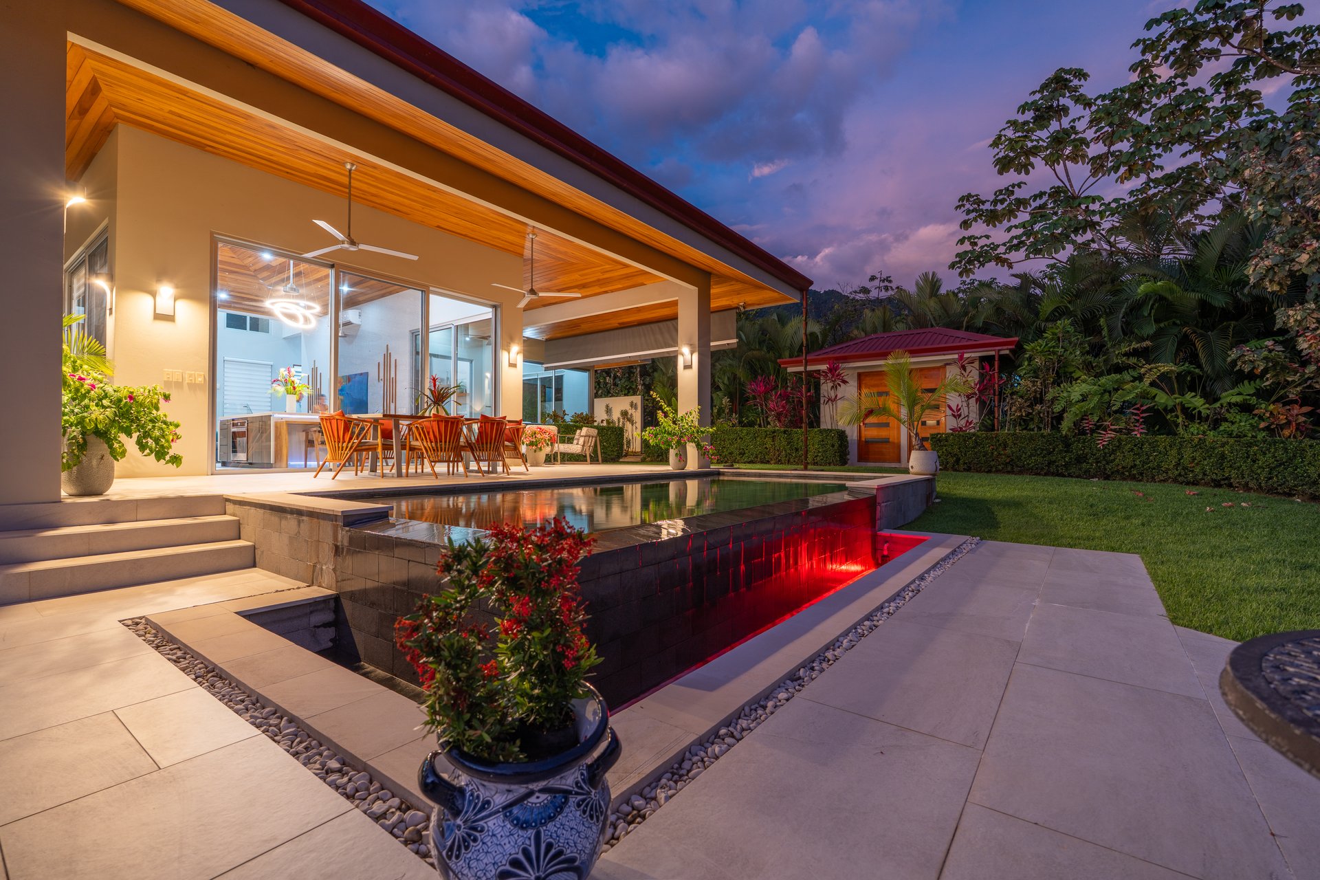 Blue Horizon – luxury ocean-view home in Ojochal, Costa Rica