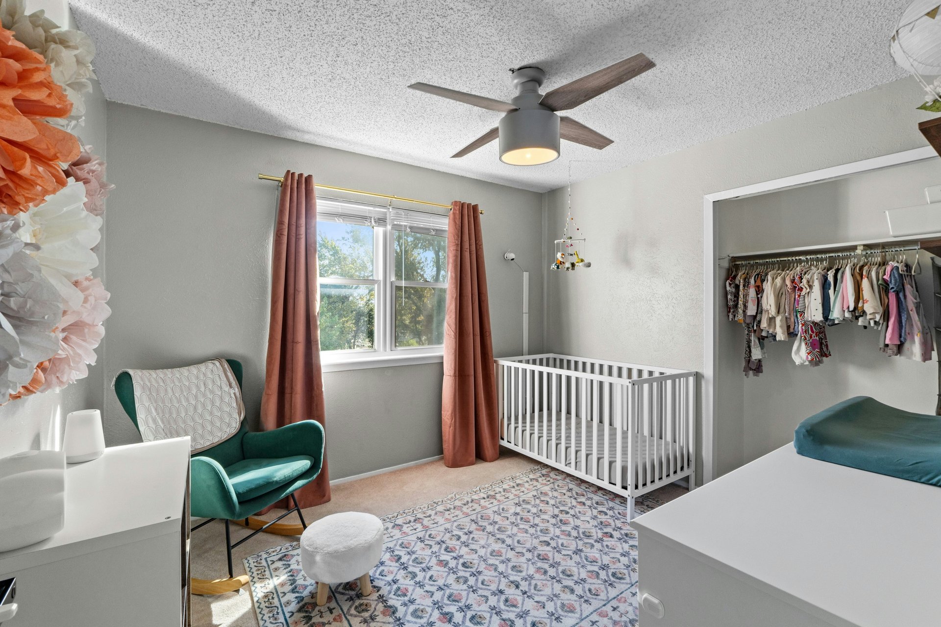 Enchanting Gracywoods Retreat with Pool, Multiple Living Spaces, and Near Domain & Q2 Stadium!