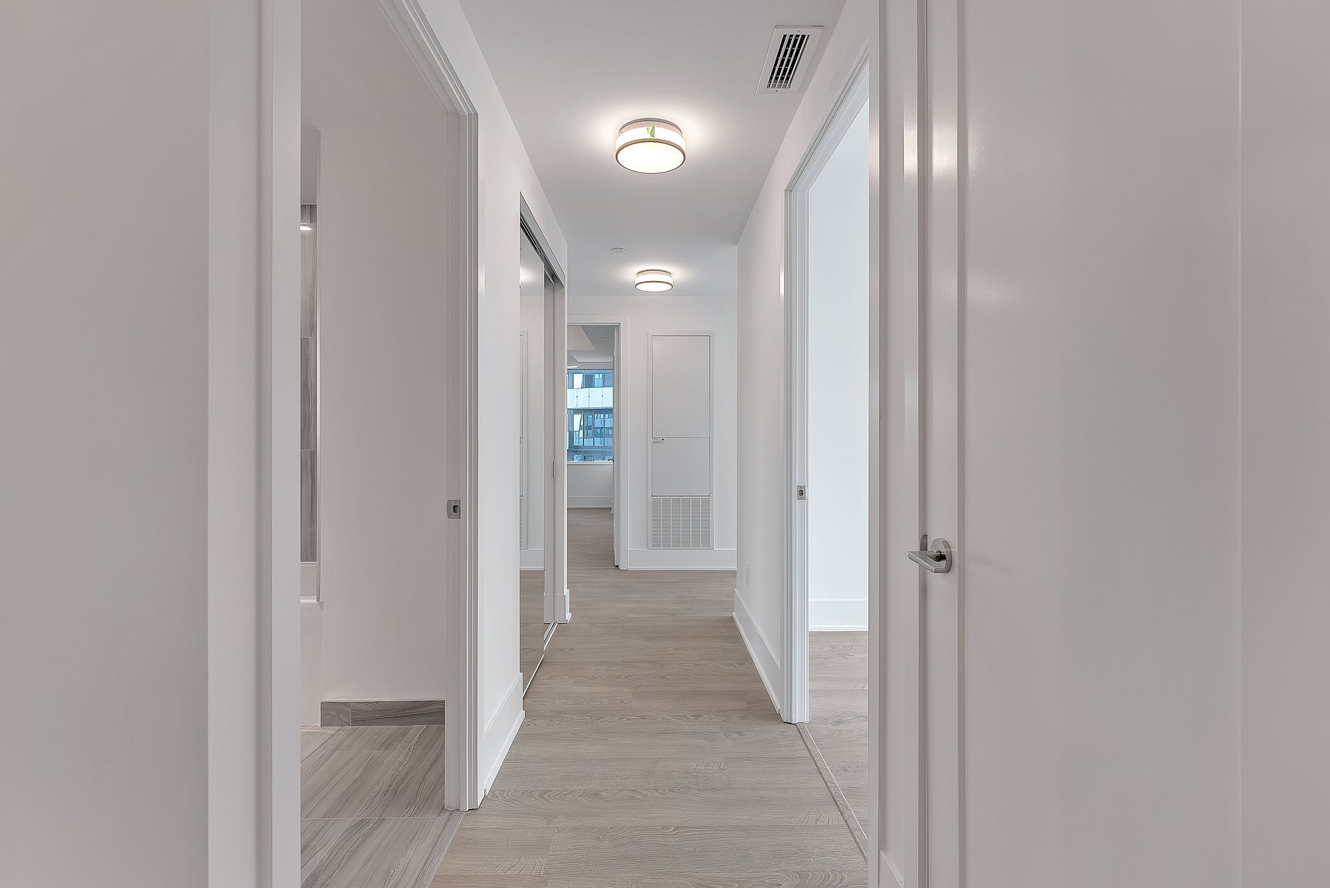 470 Front St W Unit: 1412