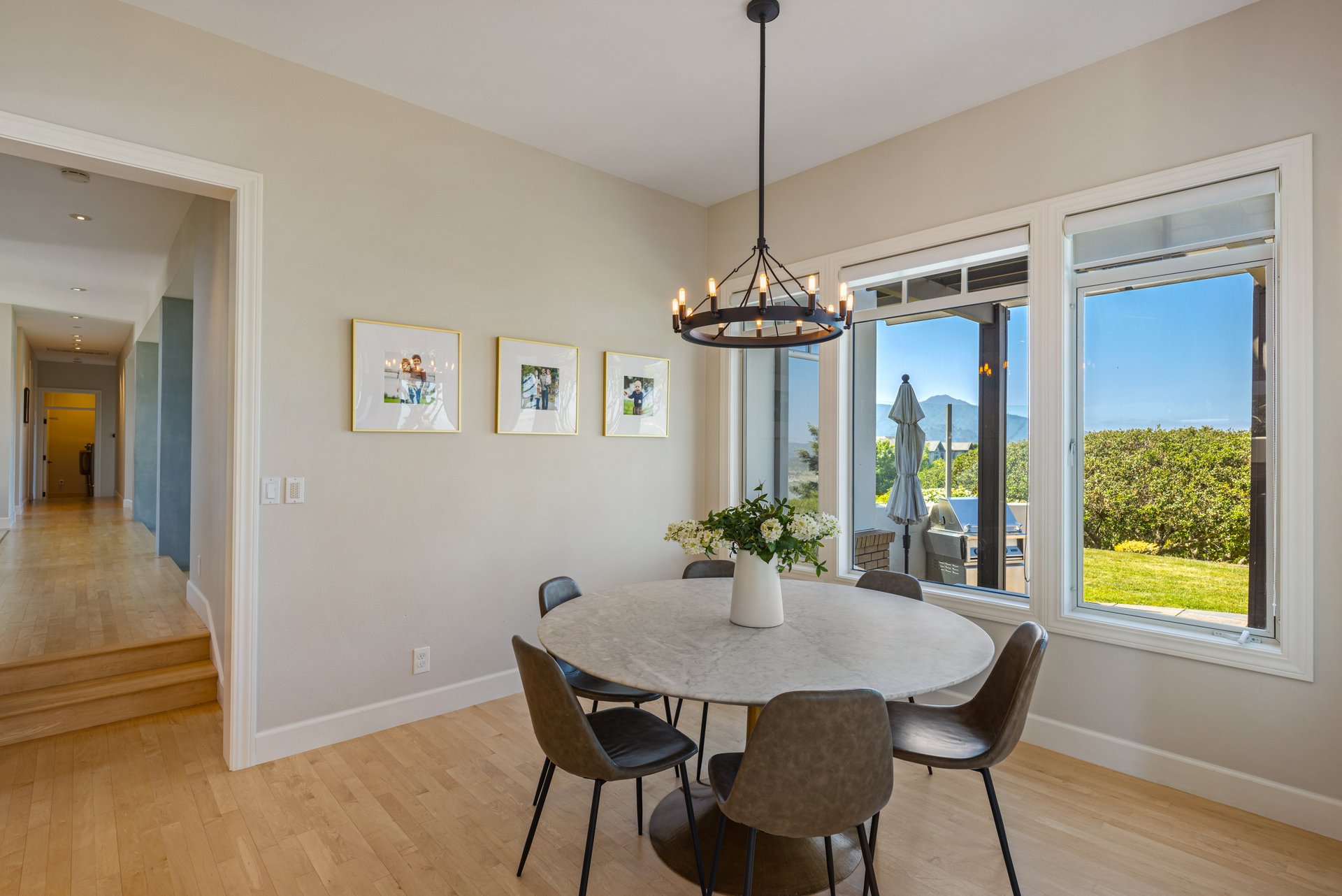 Sweeping Views Across the Bay