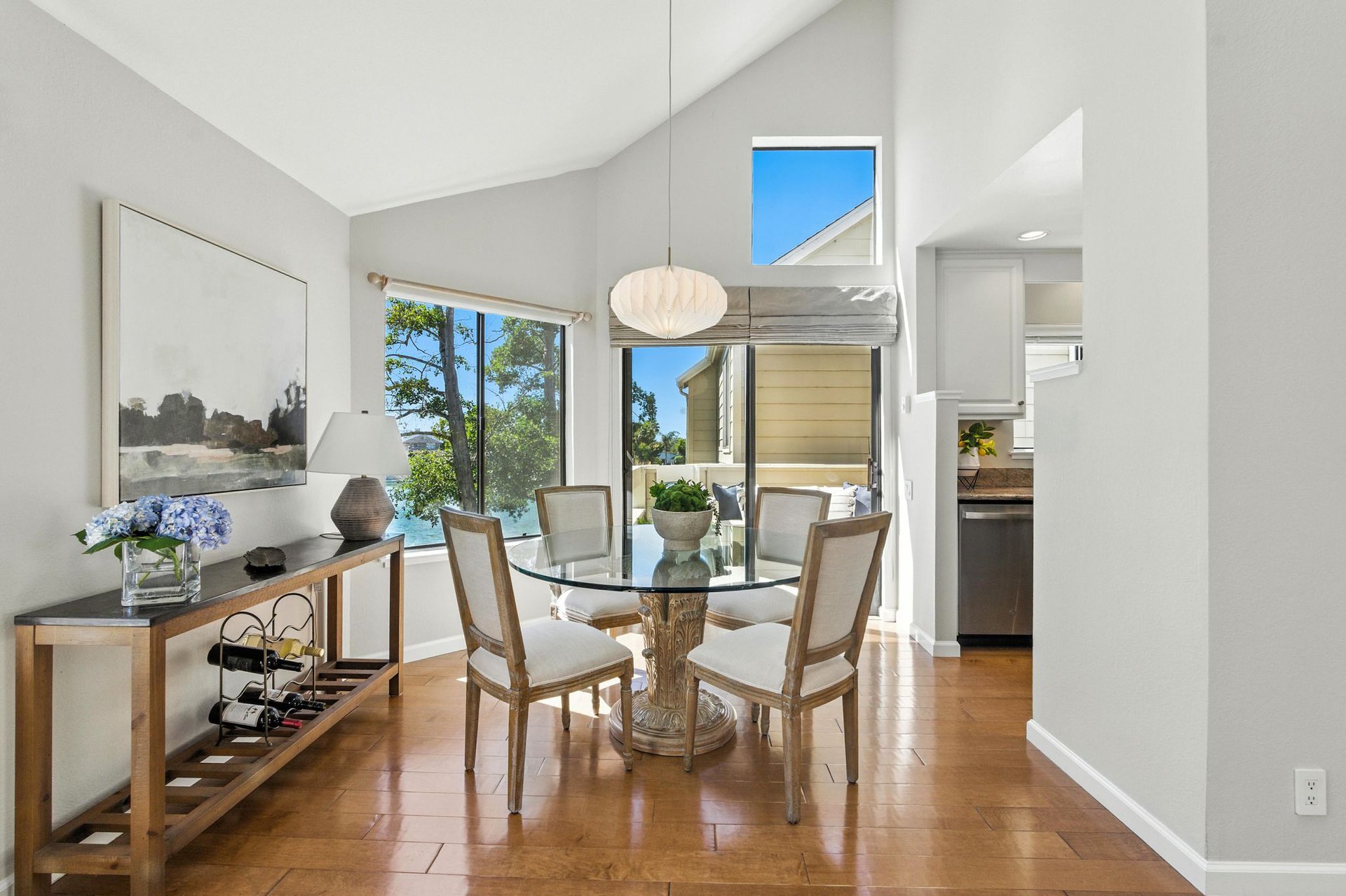 1090 Shoreline Drive