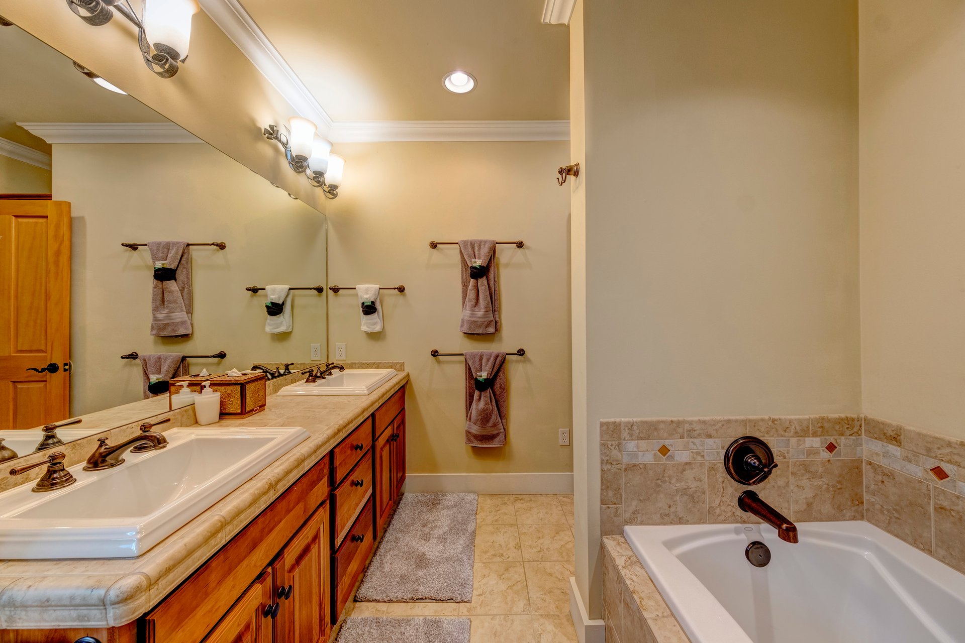 103 Cayuse Ct