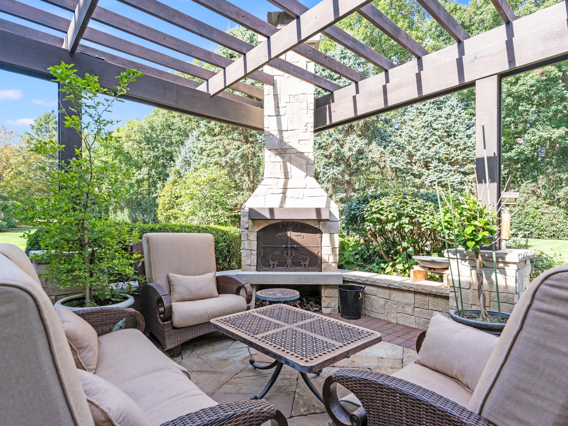36W540 Hunters Gate Road St. Charles