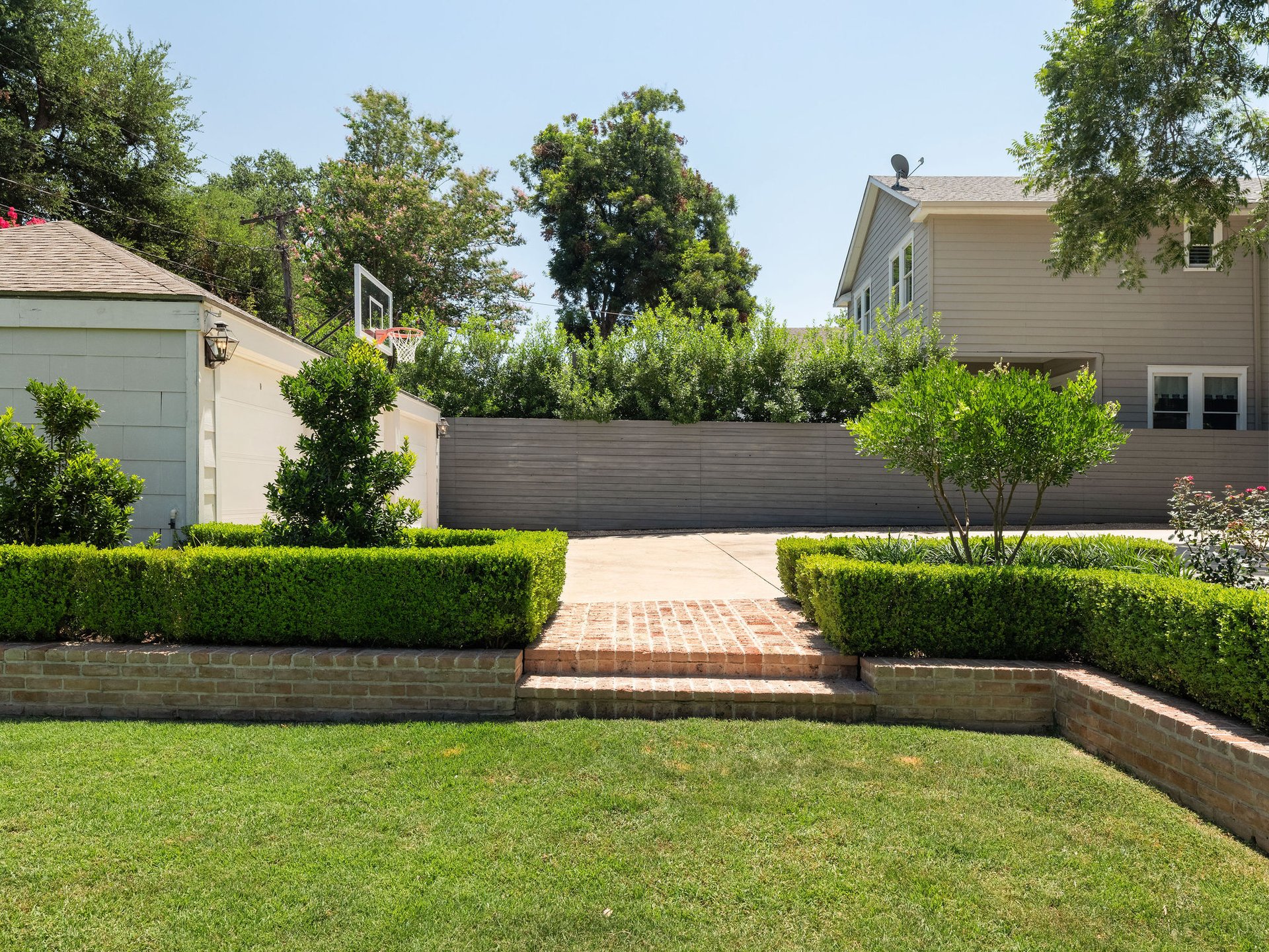 1504 Wooldridge Dr