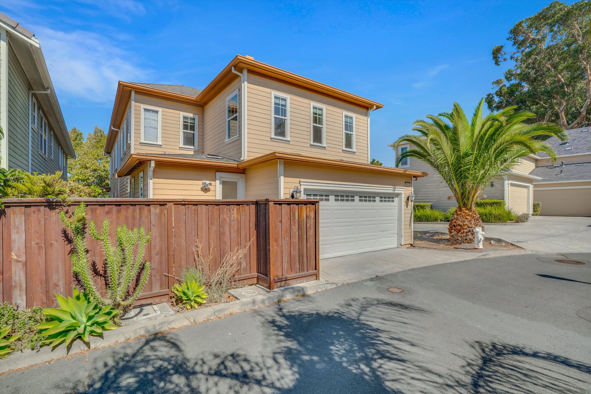 Glen Cove Beauty with View