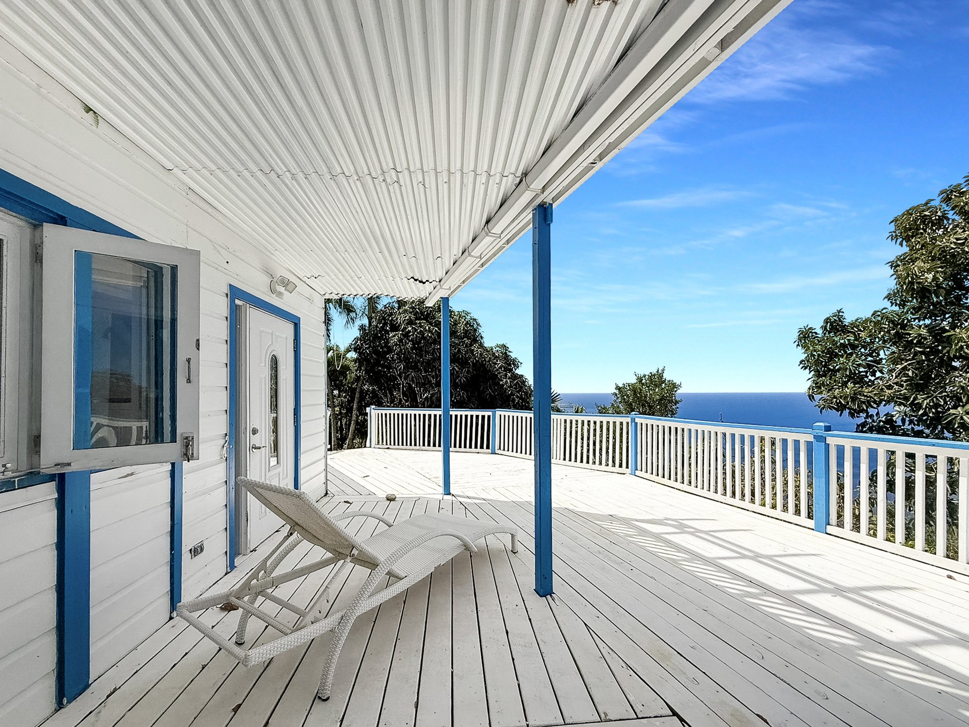 951 Casablanca-Luck Hill Standalone Home