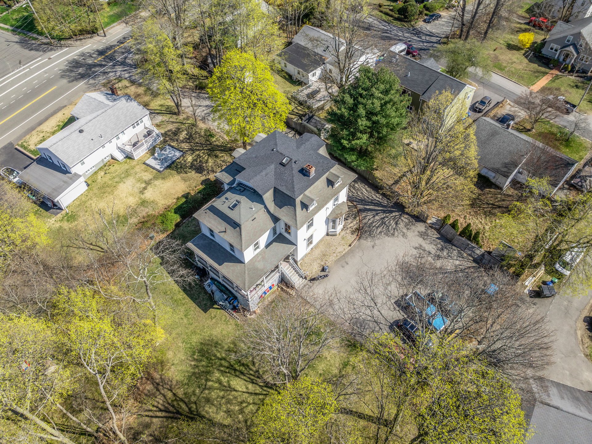 391 Elm St