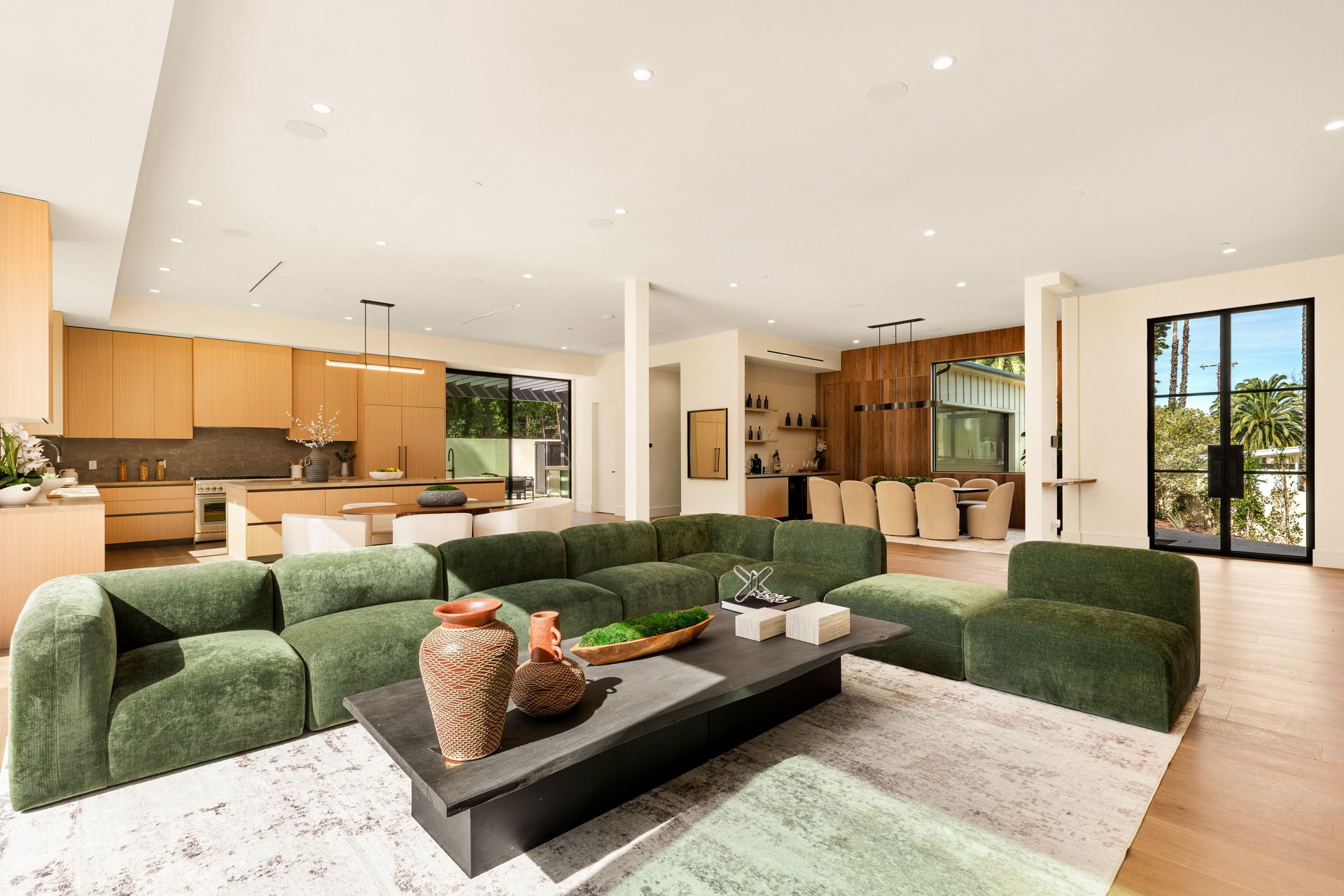 18100 Karen Dr