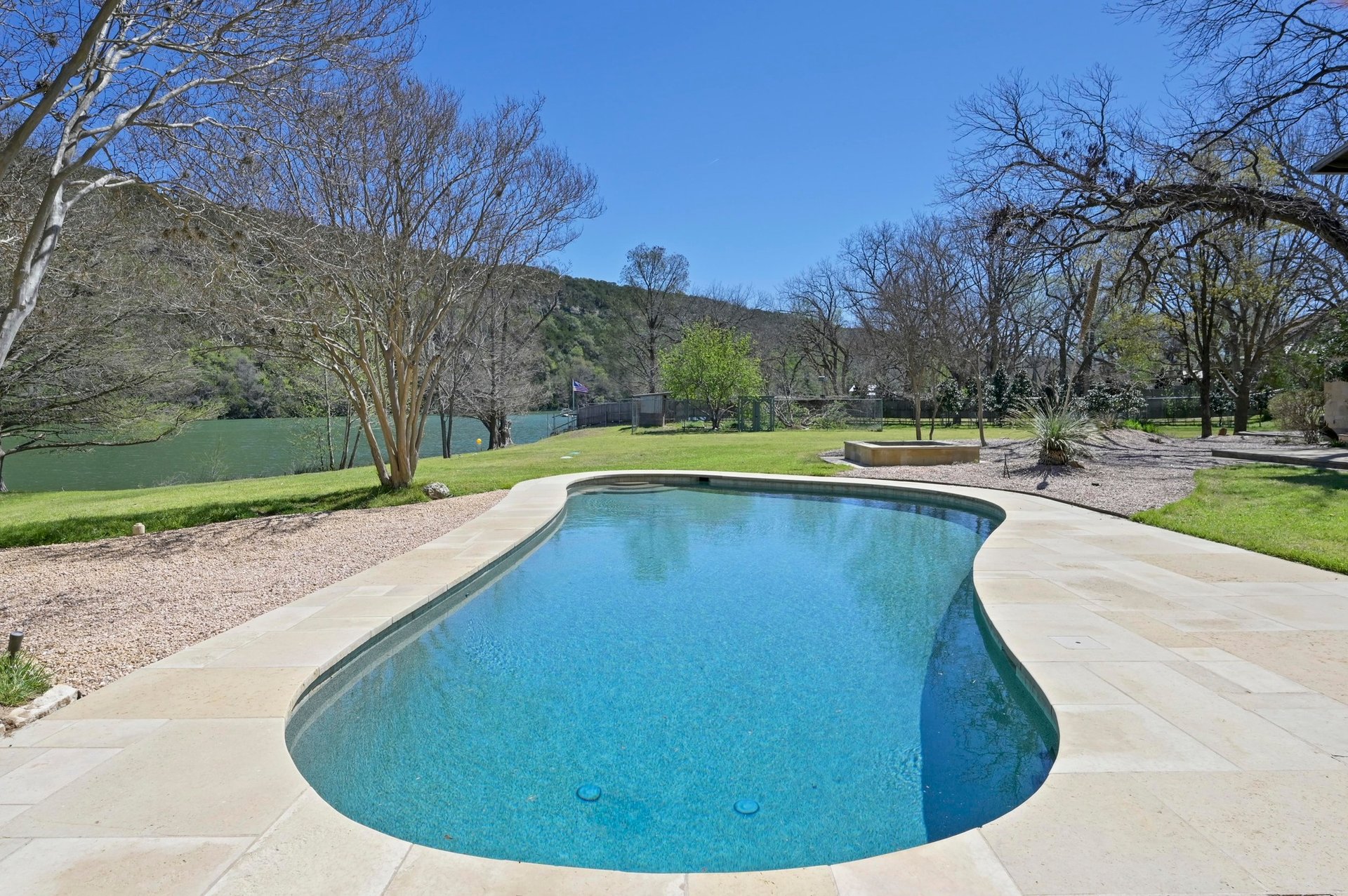 2908 Oestrick Lane 
