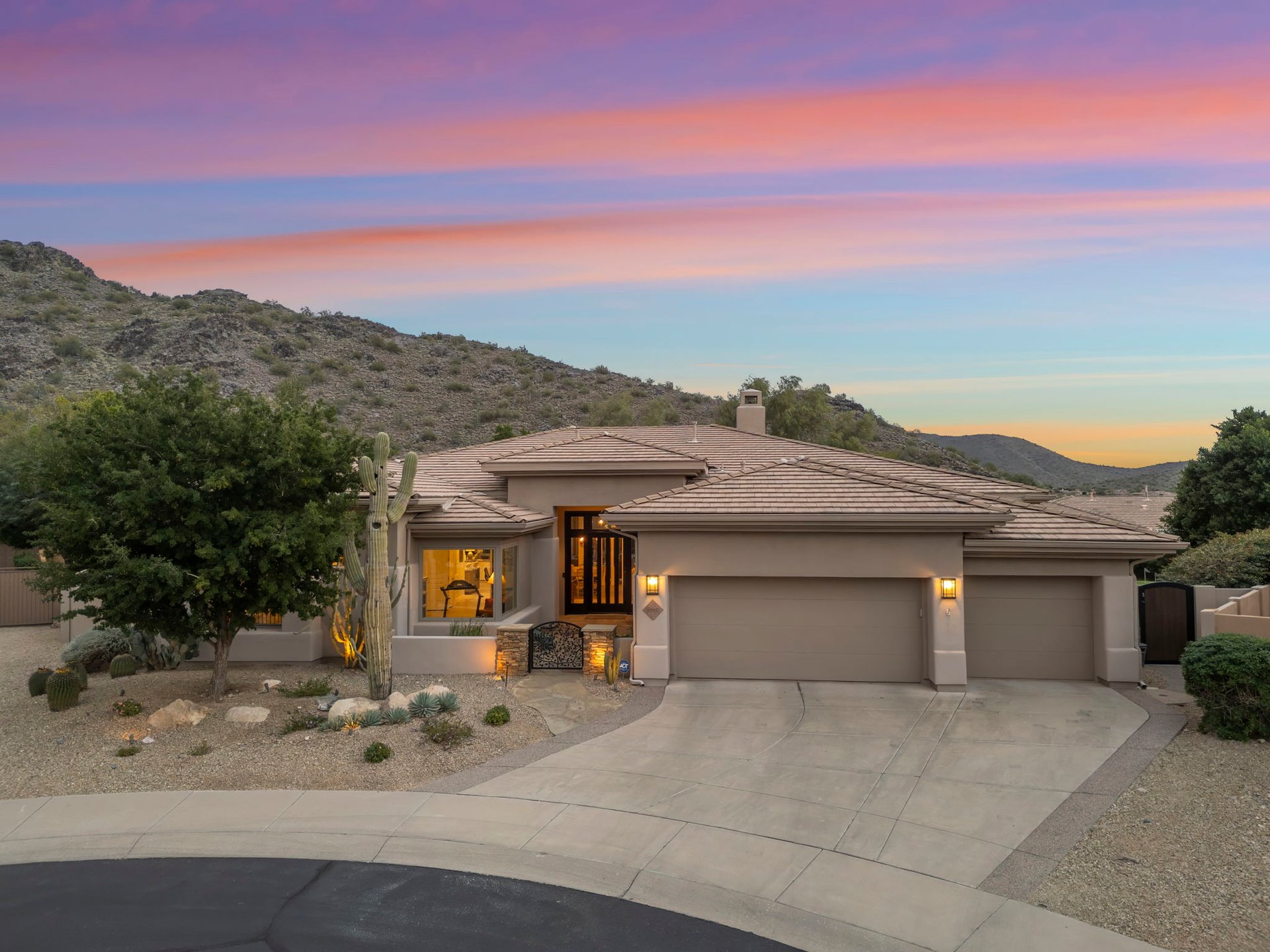 11063 E JASMINE Drive
