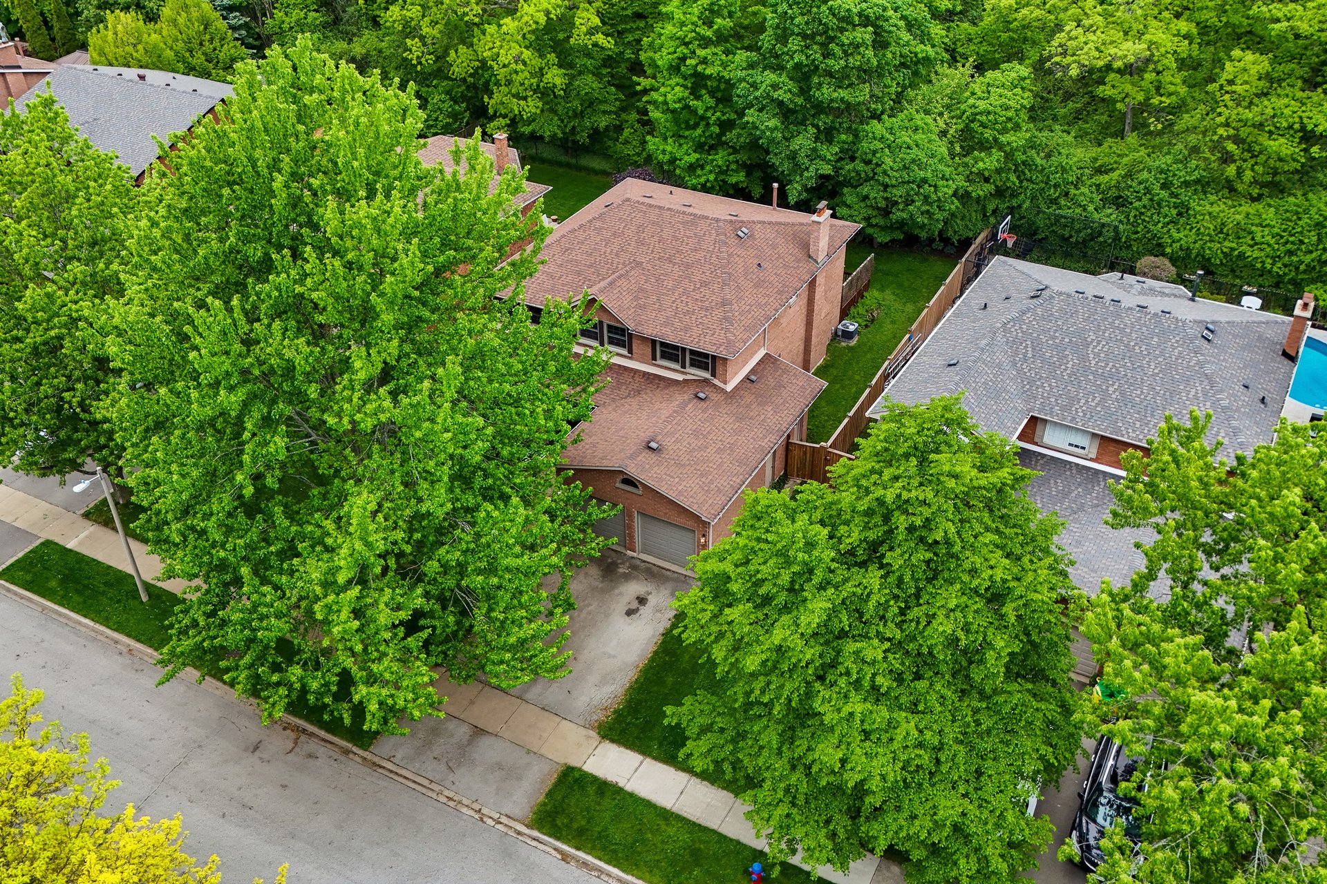 Unbeatable location in Glen Abbey!