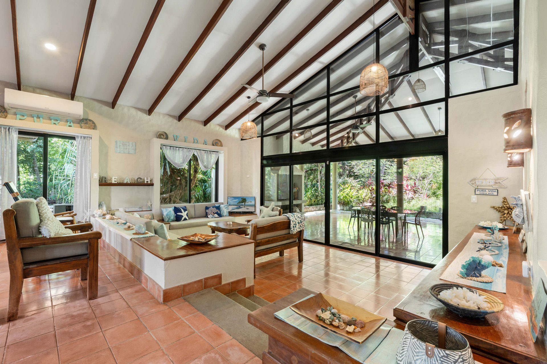 Casa El Coco | Modern Beach Retreat Steps from the Sand in Palm Beach Estates