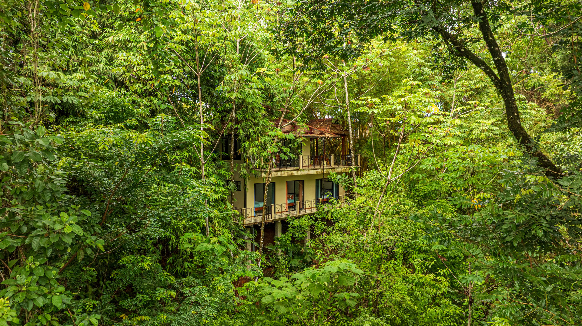 Tropical Villa in Canto del Mar | Walk to Dominicalito Beach
