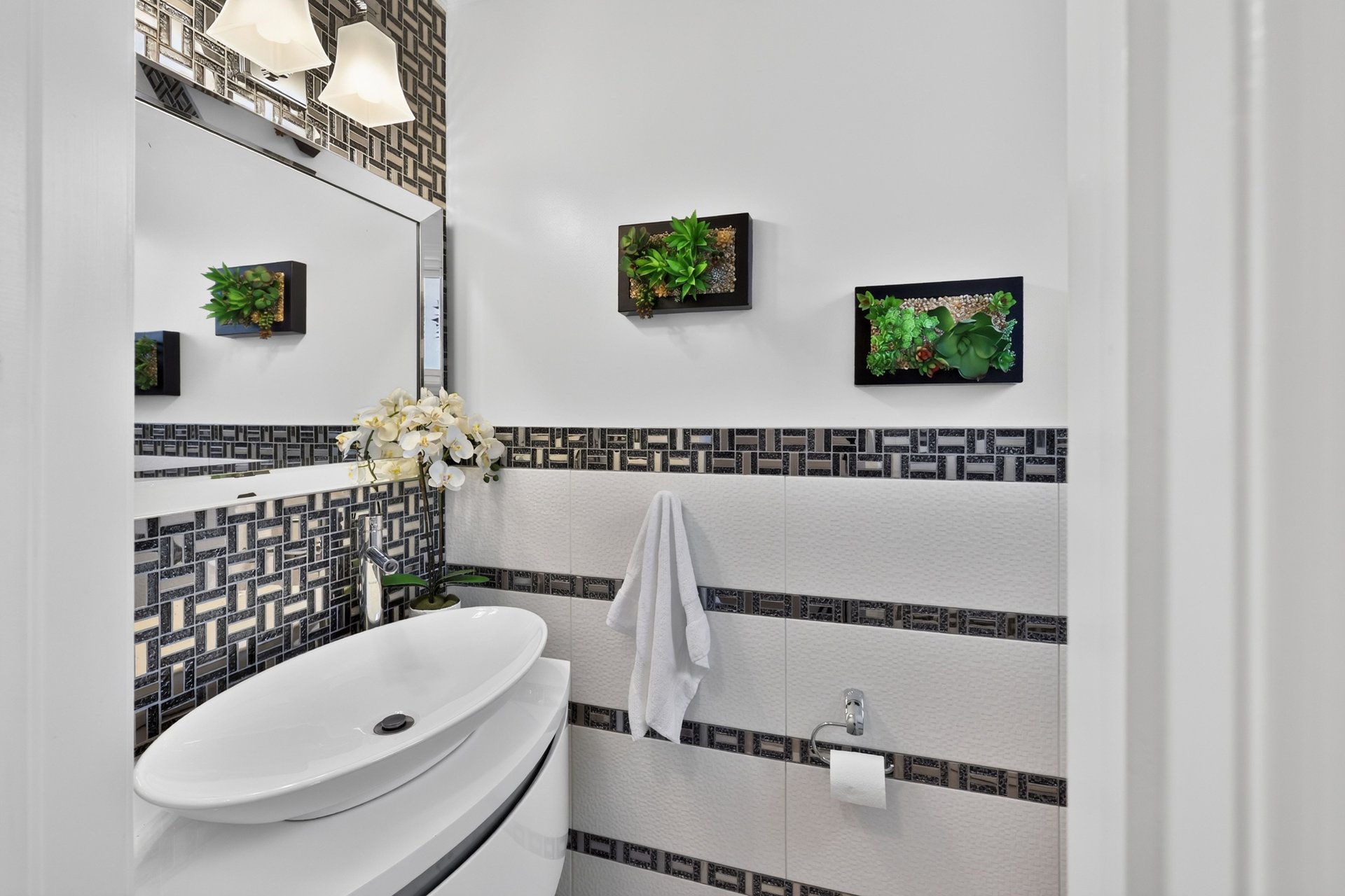 1873 Briarcrook Cres