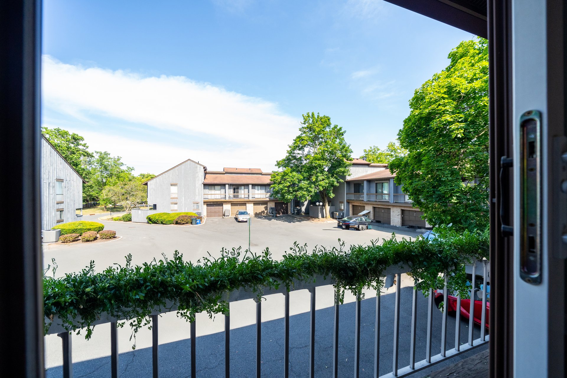 300 Gemini Dr #1C