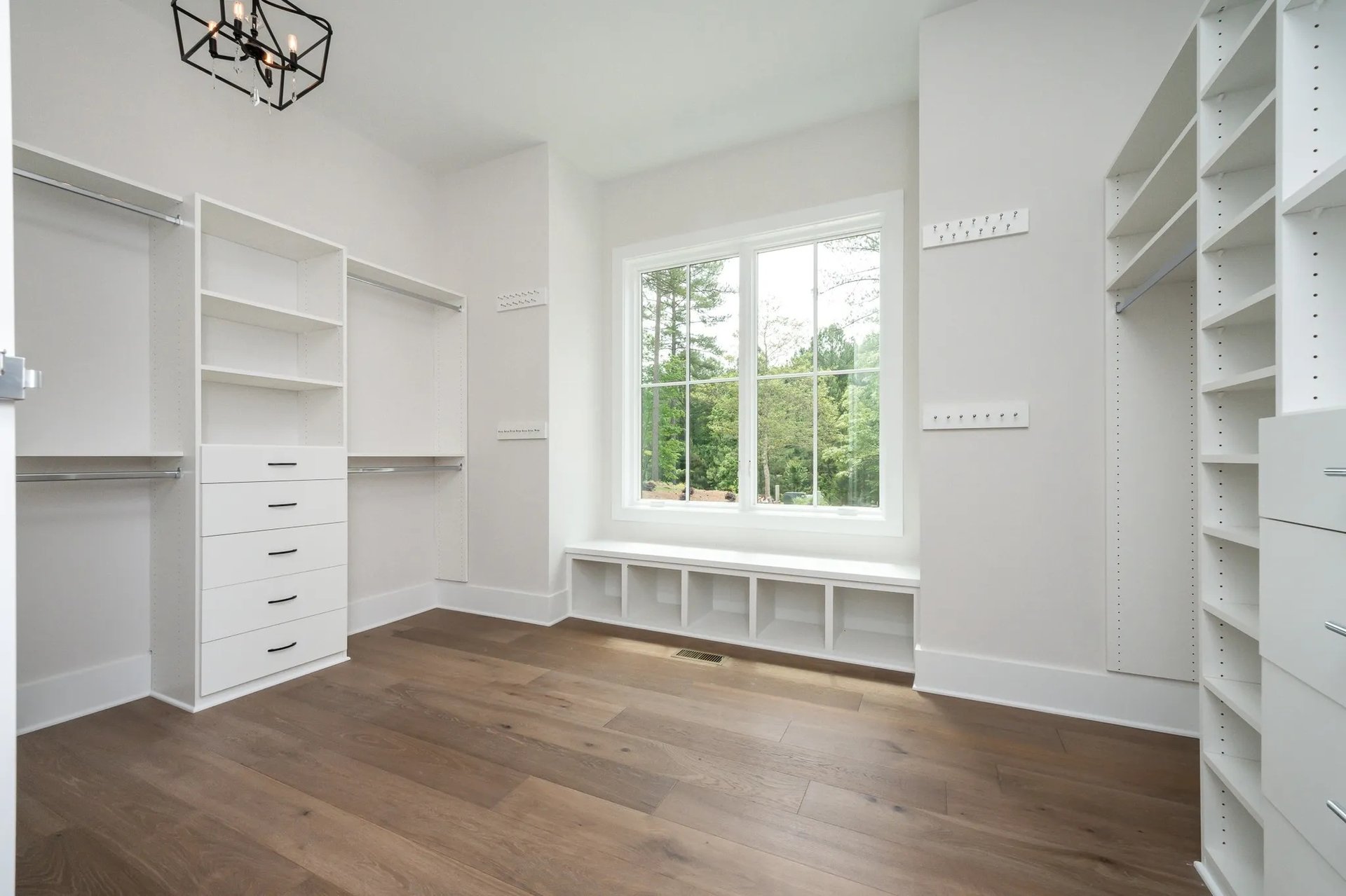 808 Briarberry Ct