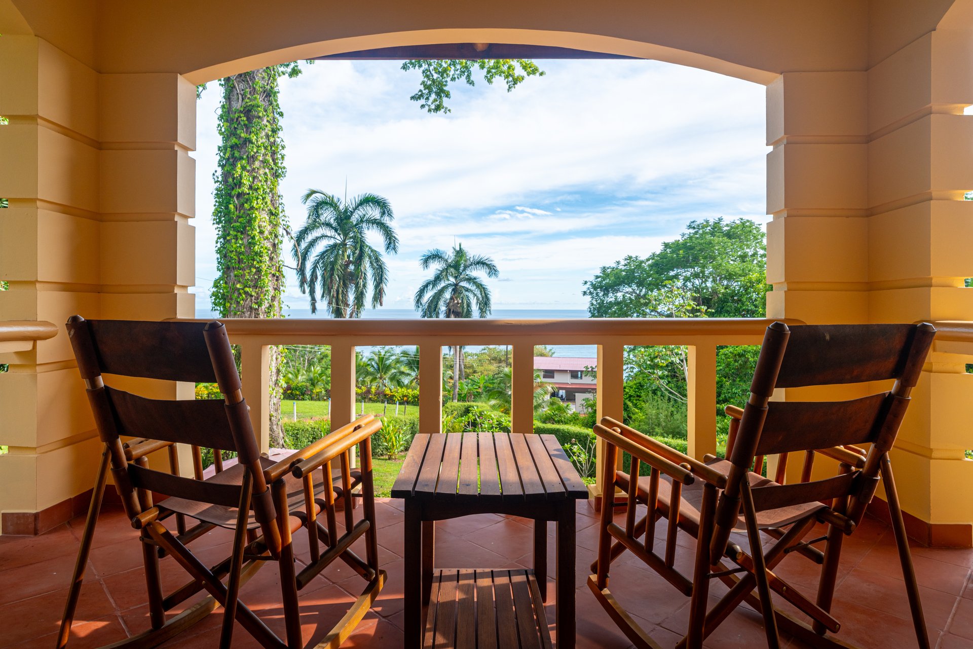 Classic Luxury at Casa Ceiba, Coastal Ocean View 4 Bedroom Home Near Uvita