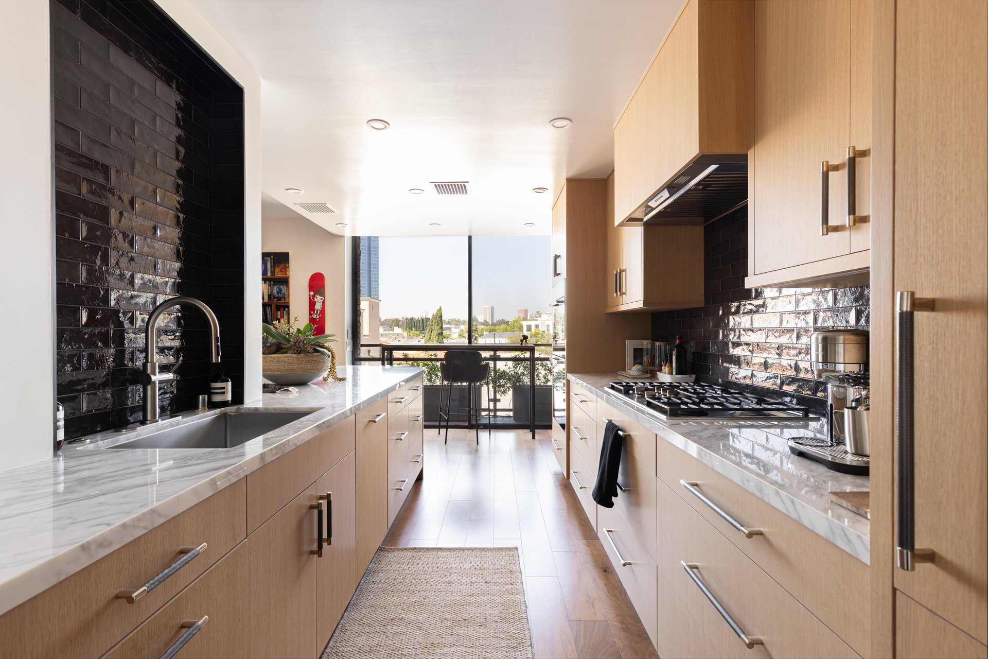 211 South Spalding Dr #305N, Beverly Hills