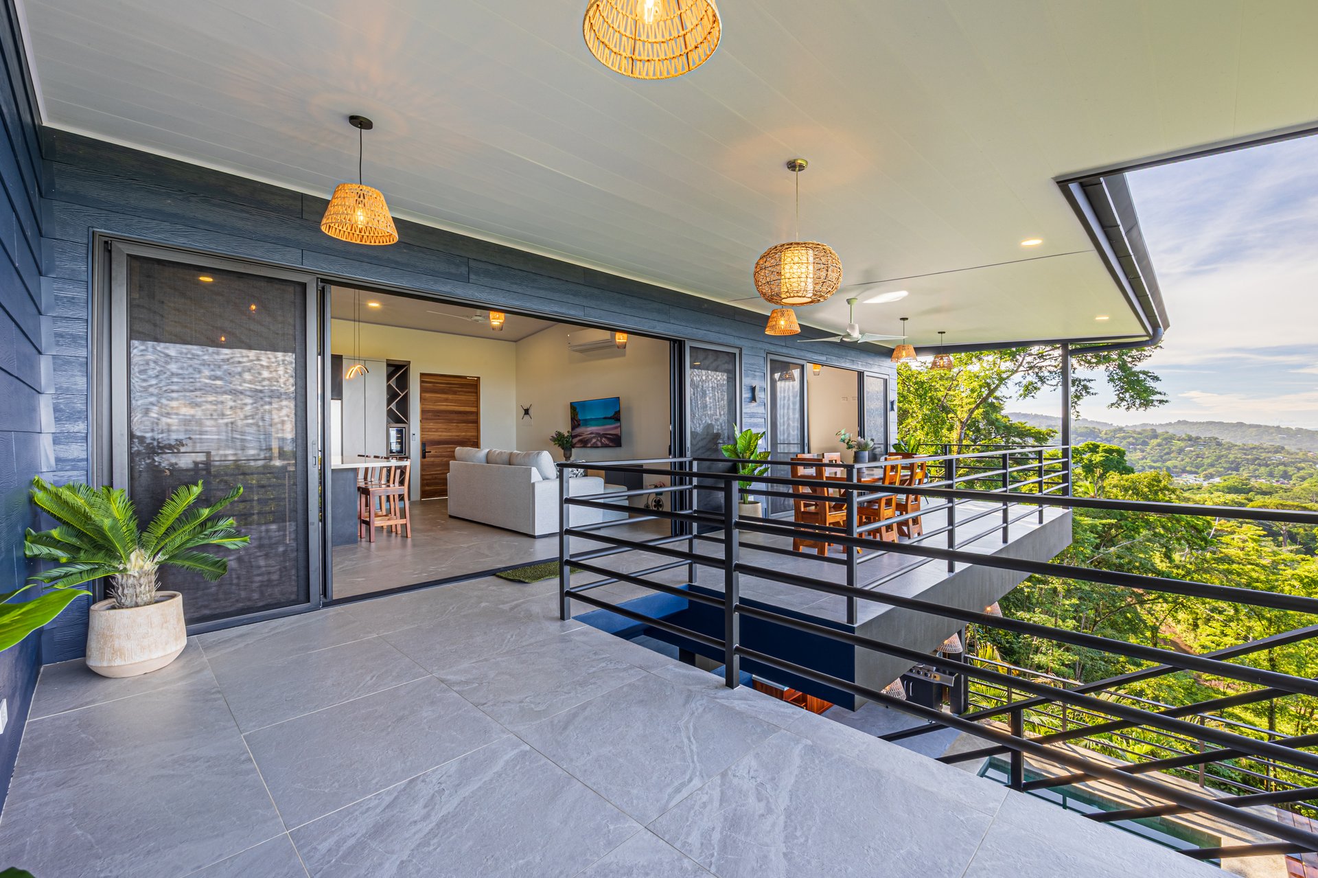 Villa Altamonte, Best Ocean View Home in the Hills of Uvita.