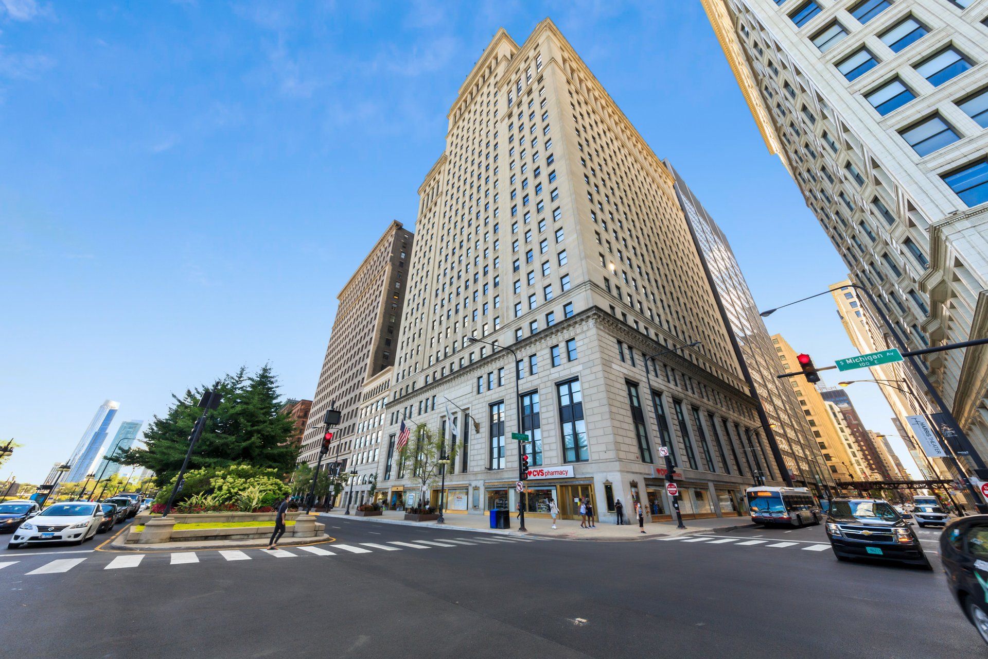 310 S Michigan Ave Unit 202