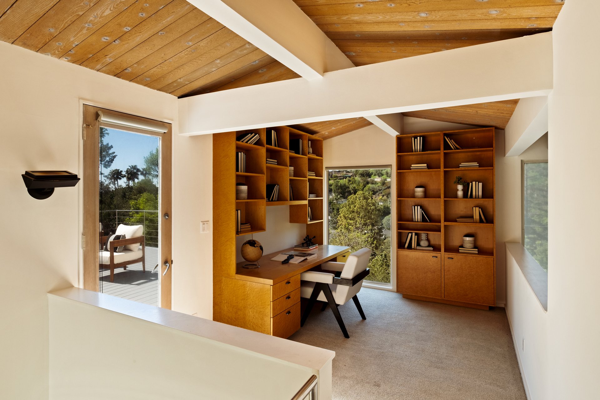 2776 Outpost Dr, Hollywood Hills